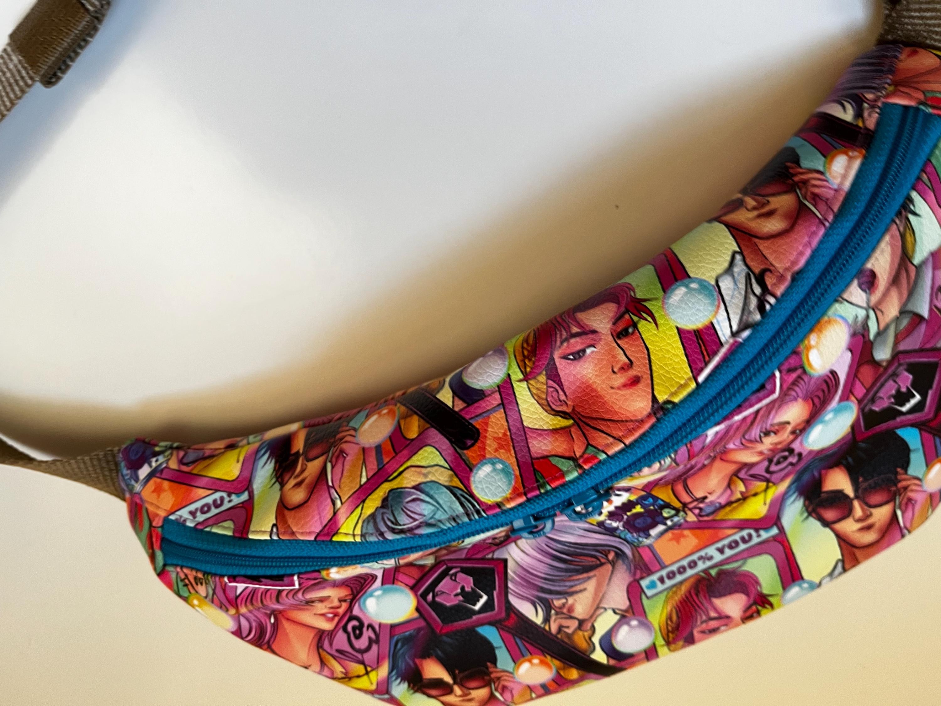 Saja K-Pop Crossbody Pouch, view 3