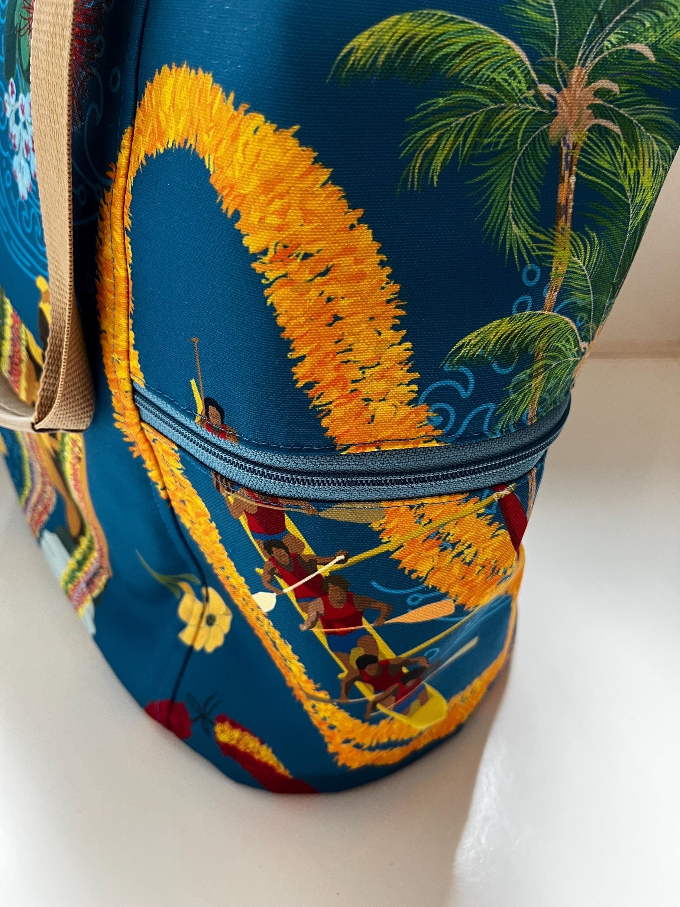 Kamehameha Parade (blue) Washable Tote Shopping Bag, view 3