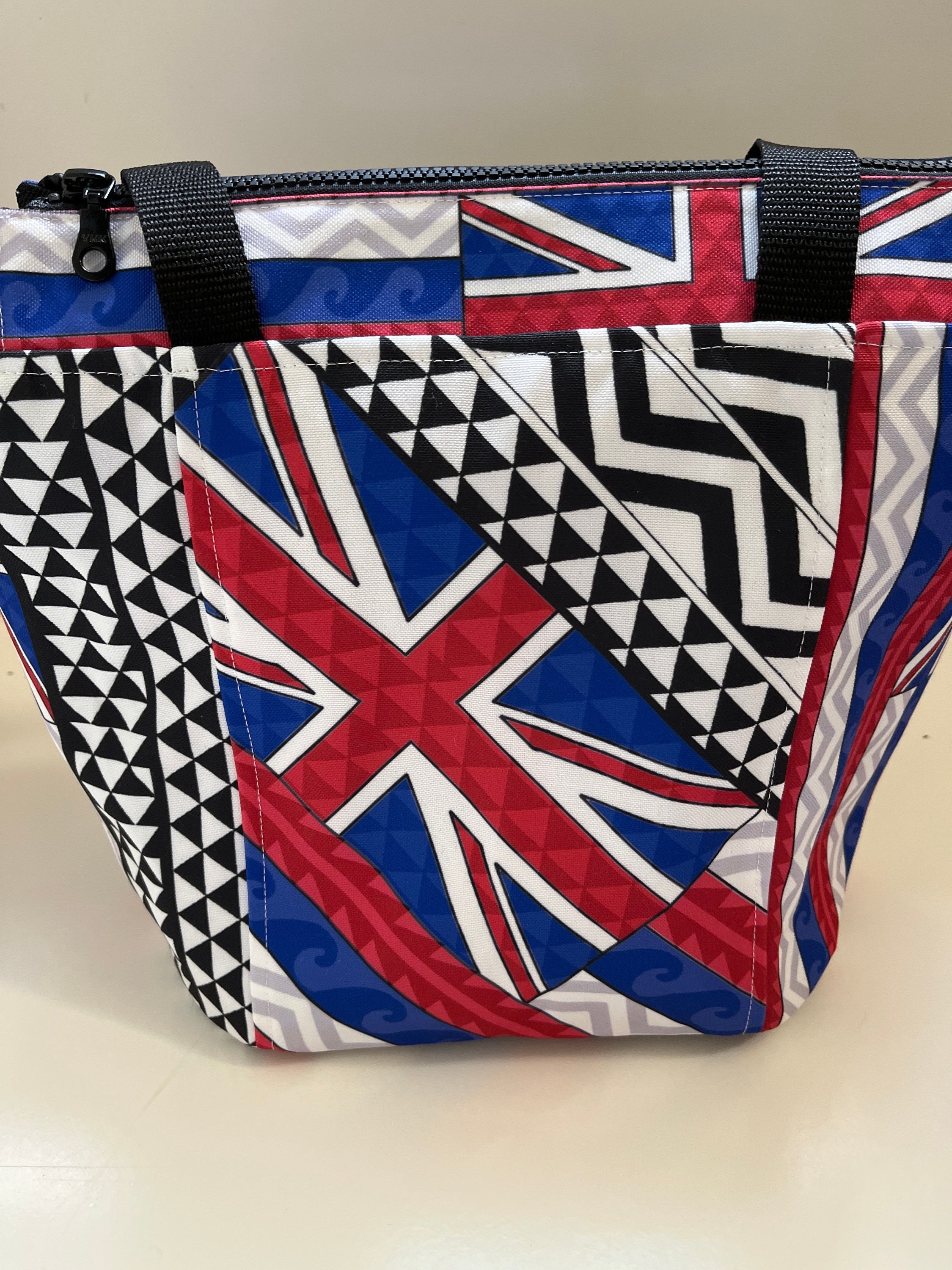 Hawaiian Flag Tattoos Washable Lunch Tote, view 3