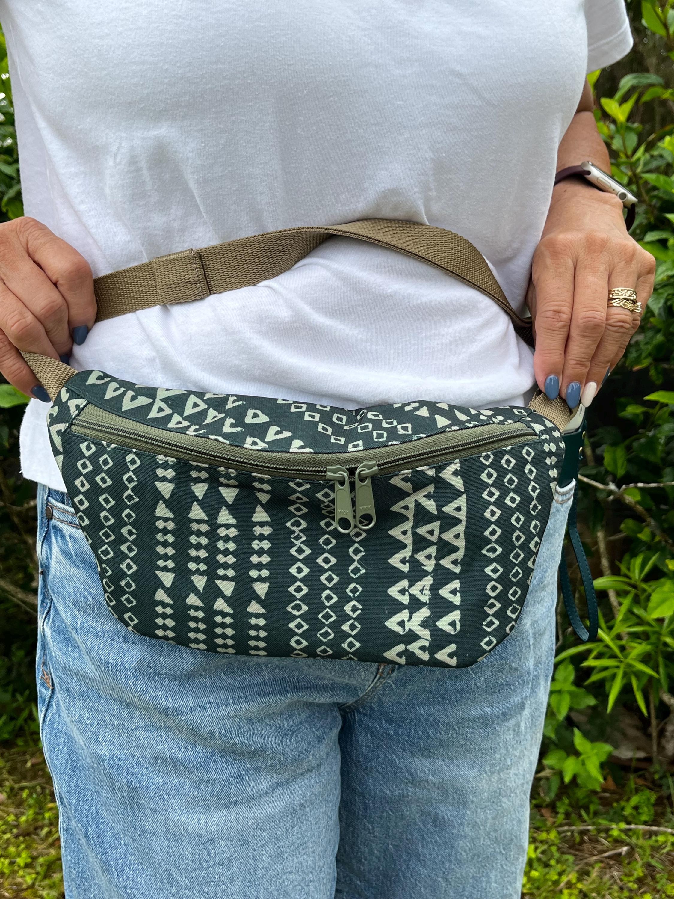 Green Tapa Print Crossbody Pouch, view 5