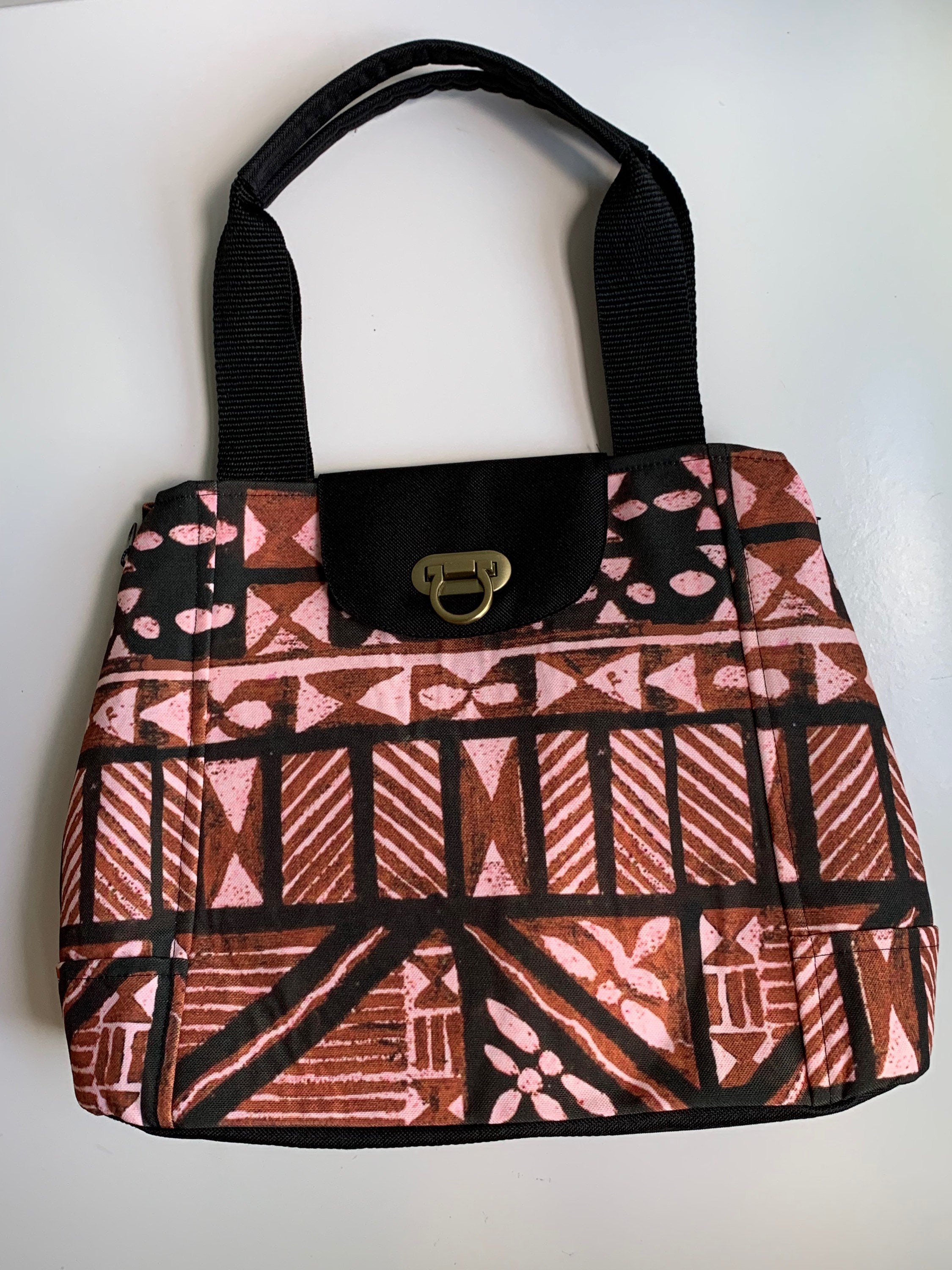 Tapa Kapa Barkcloth Convertible Expandable Shoulder Bag Purse, view 7