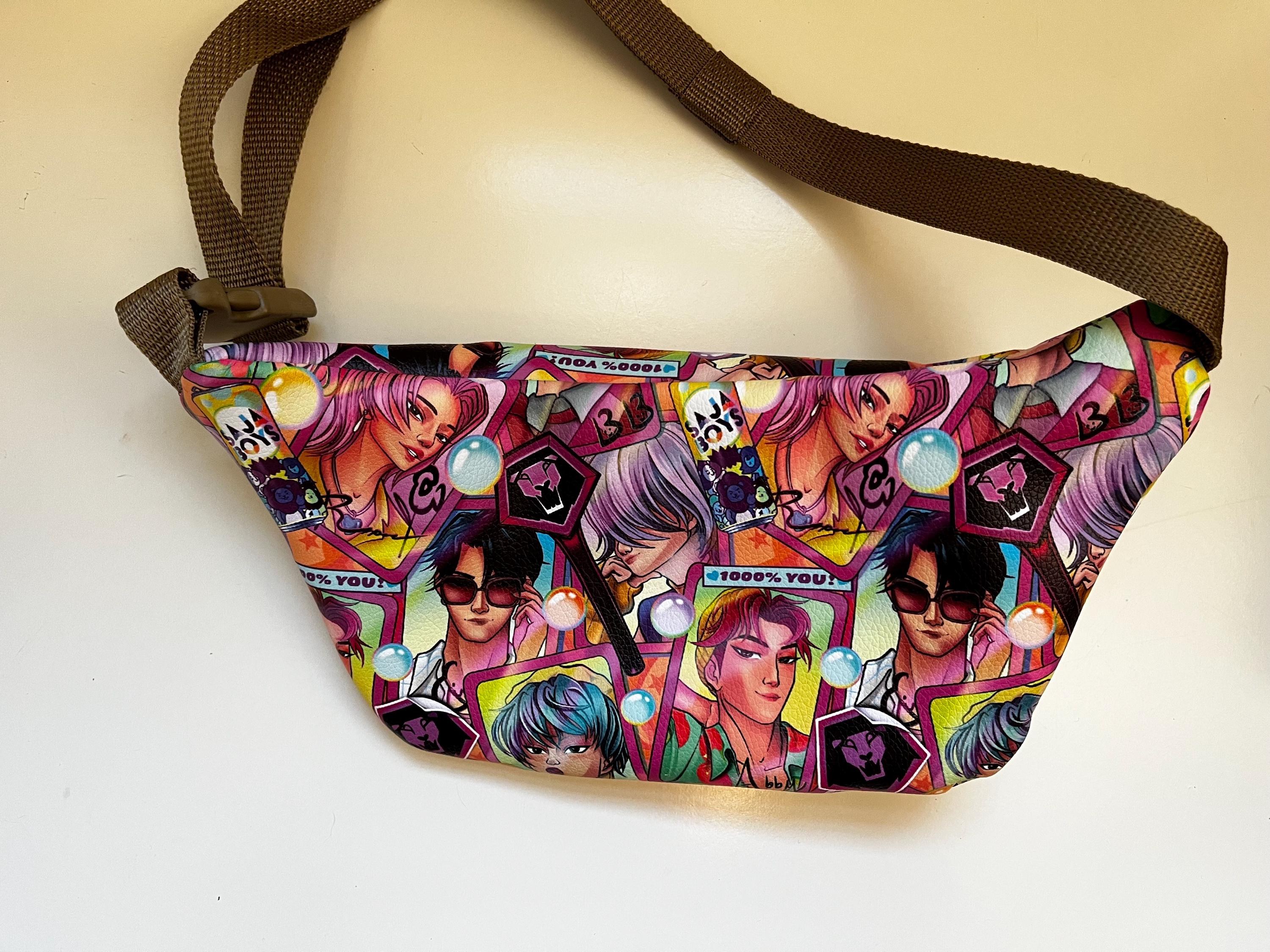 Saja K-Pop Crossbody Pouch, view 2