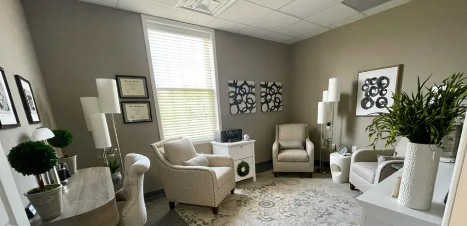 Interior therapy office seating in Shelley’s Shelby Township office
