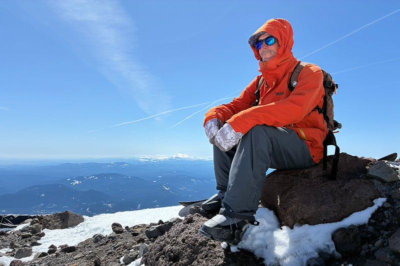 Ascent riders gathered on snow
