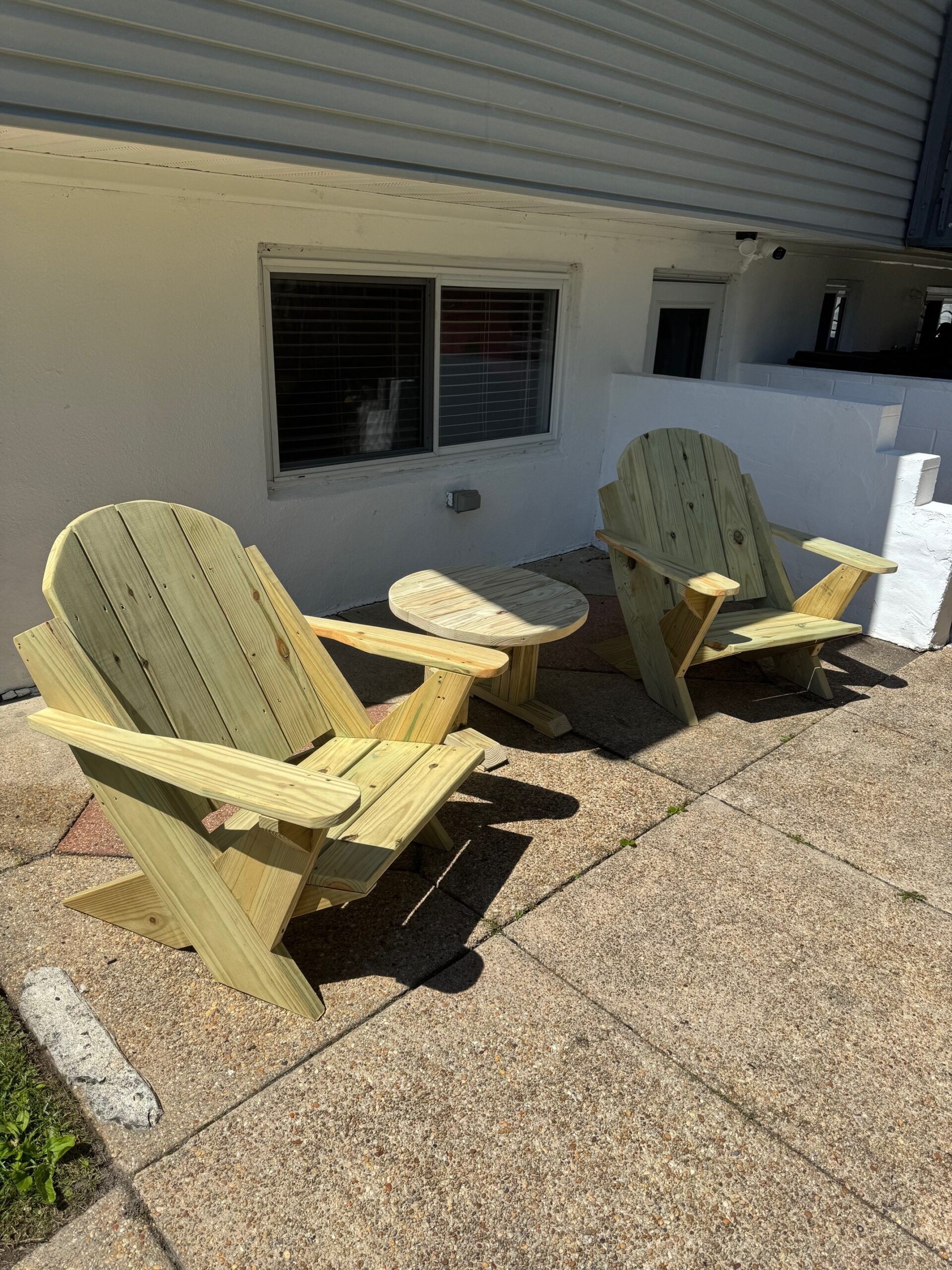 Modern Heavy-Duty Adirondack Chair & Side Table Set
