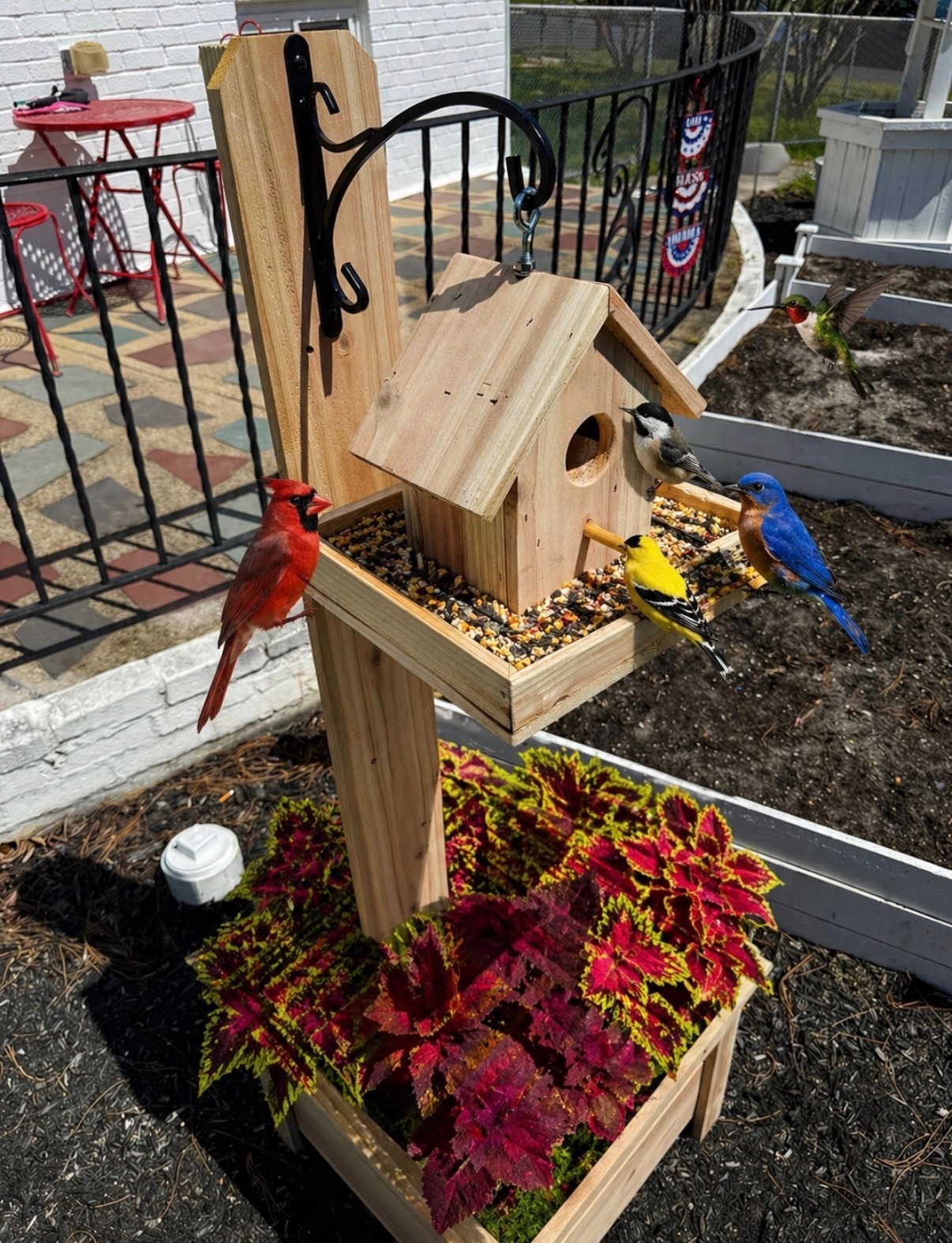 16″x 16″ Cedar Birdhouse Feeder / Flower Planter