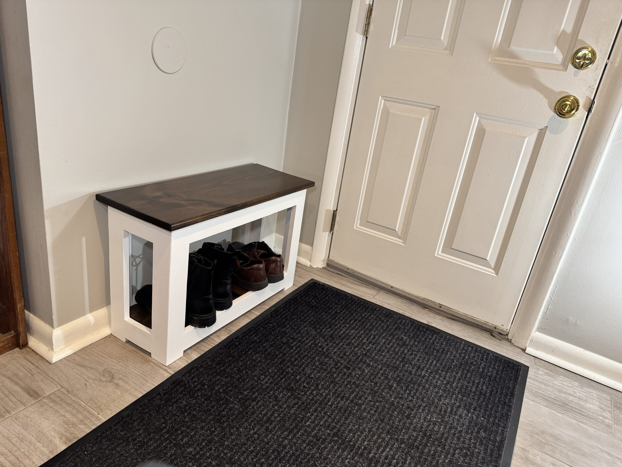 Small Farmhouse Entryway Bench for Apartments & Condos, view 5