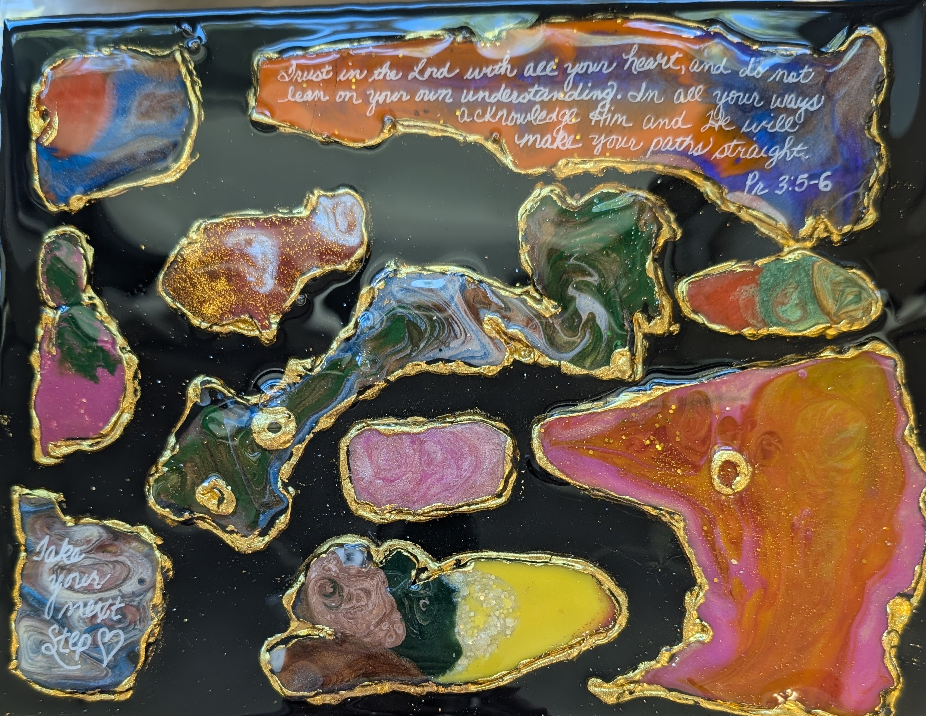 Trust in the Lord handmade resin artwork, view 4