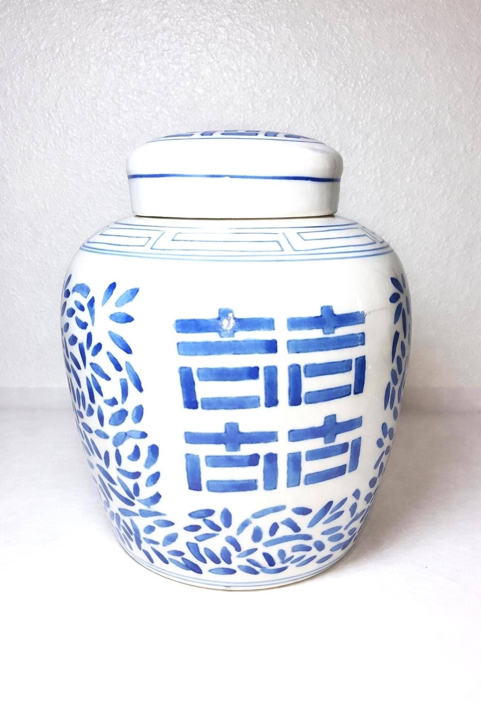 Ginger Jar with Double Happiness Motif, Vintage Blue and White Porcelain, view 2