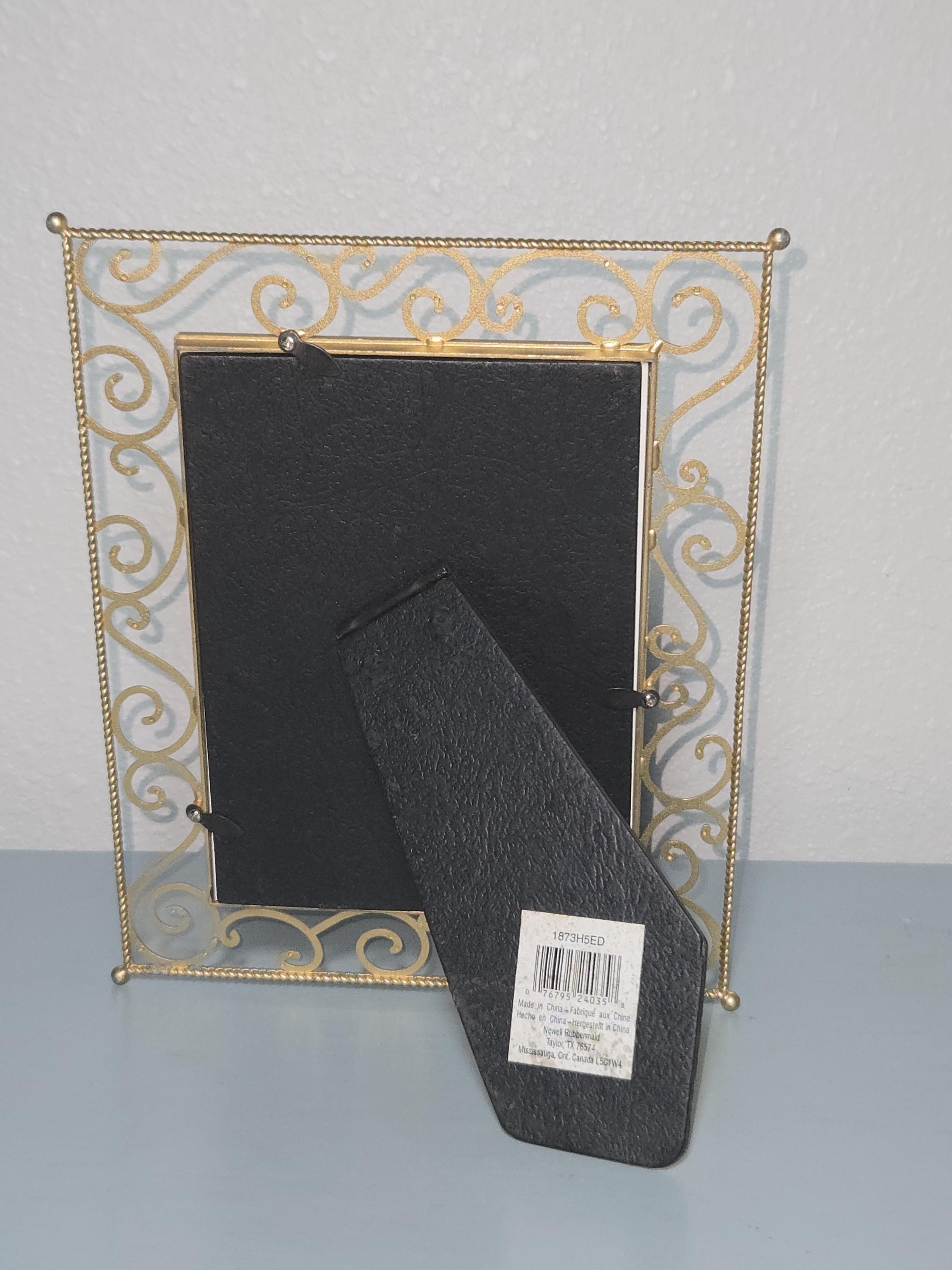 Vintage Photo Frame with Gold Tone Scroll Design, 5x7 DAX, view 2