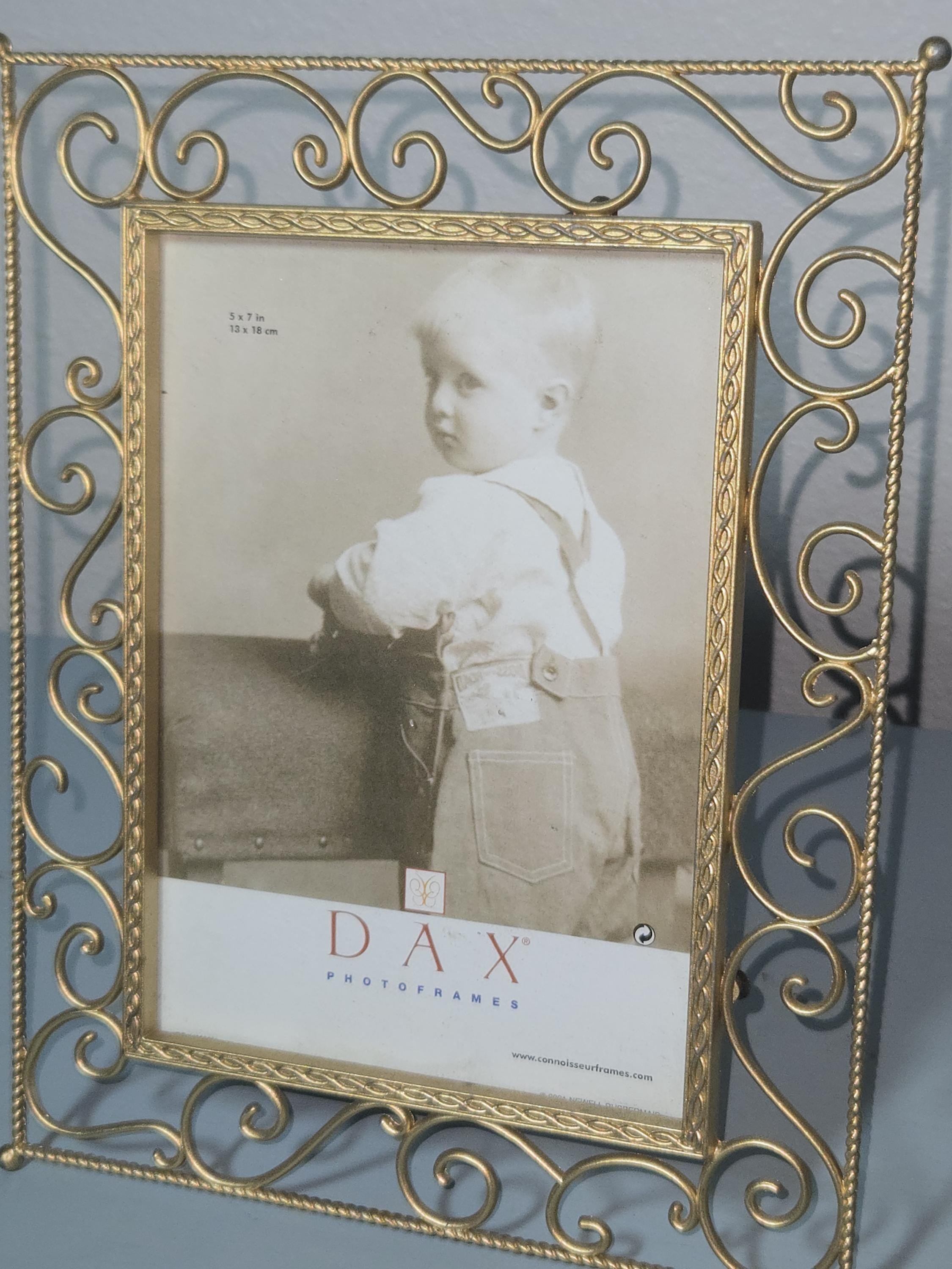Vintage Photo Frame with Gold Tone Scroll Design, 5x7 DAX, view 4
