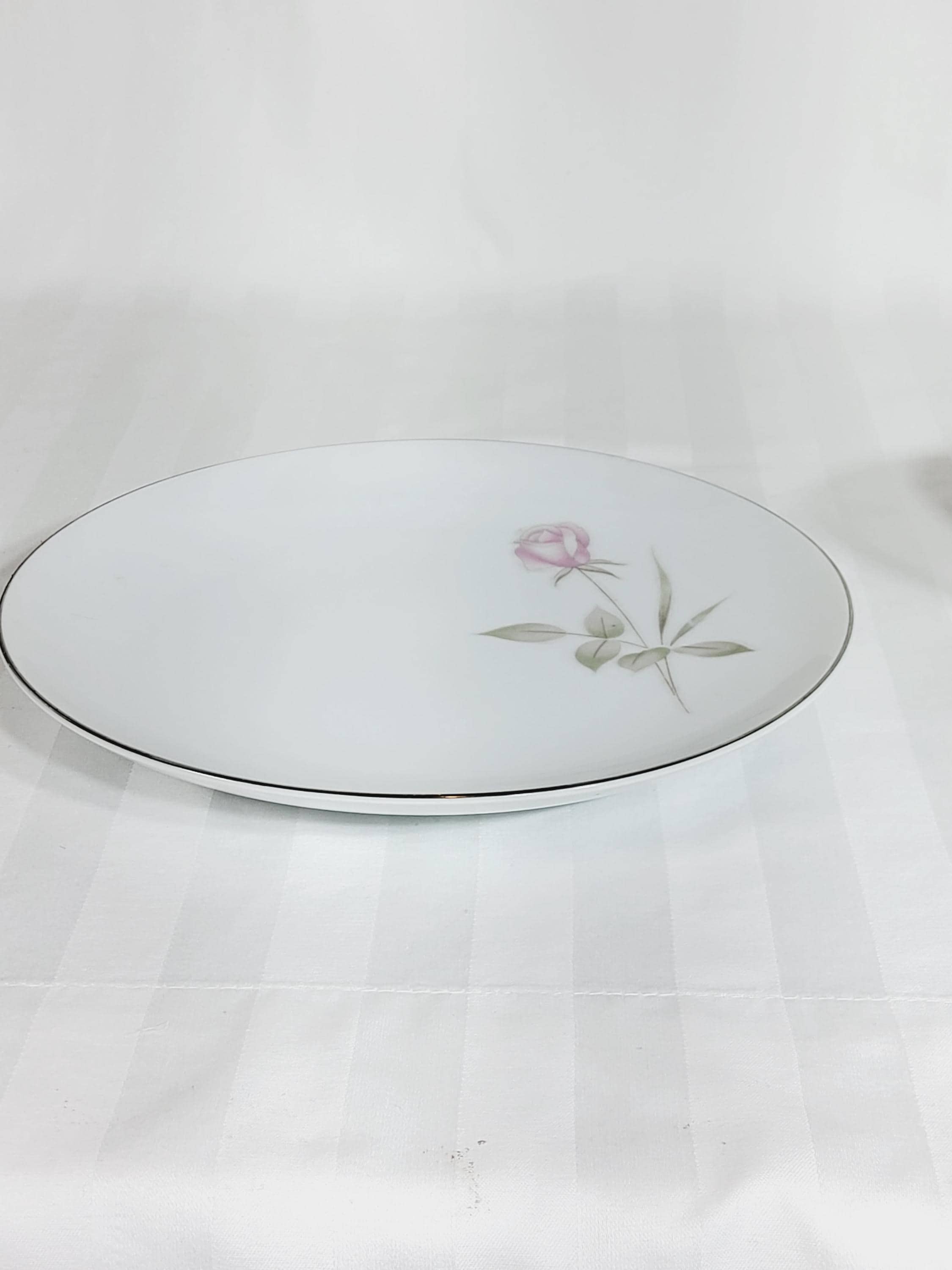 Mikasa Bread Plate, Roxane Fine China with Platinum Rim