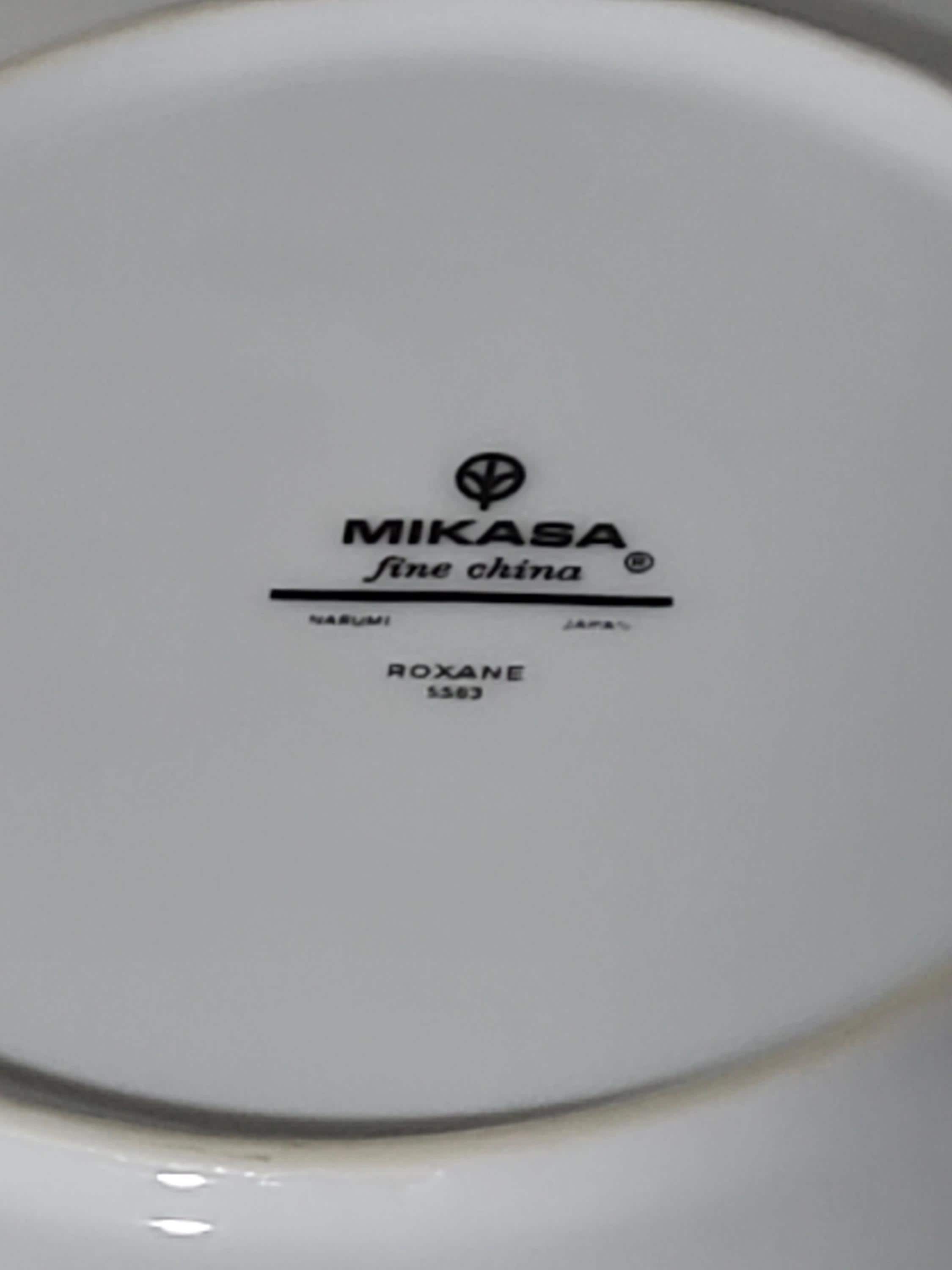 Mikasa Bread Plate, Roxane Fine China with Platinum Rim, view 4