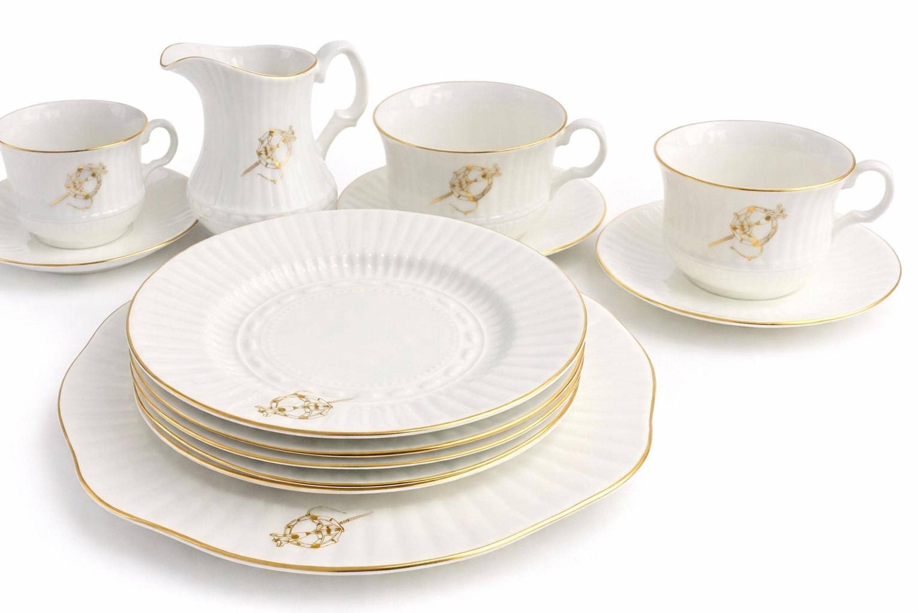 Vintage Tea Set, Royal Tara Fine Bone China with Gold Rim from Ireland