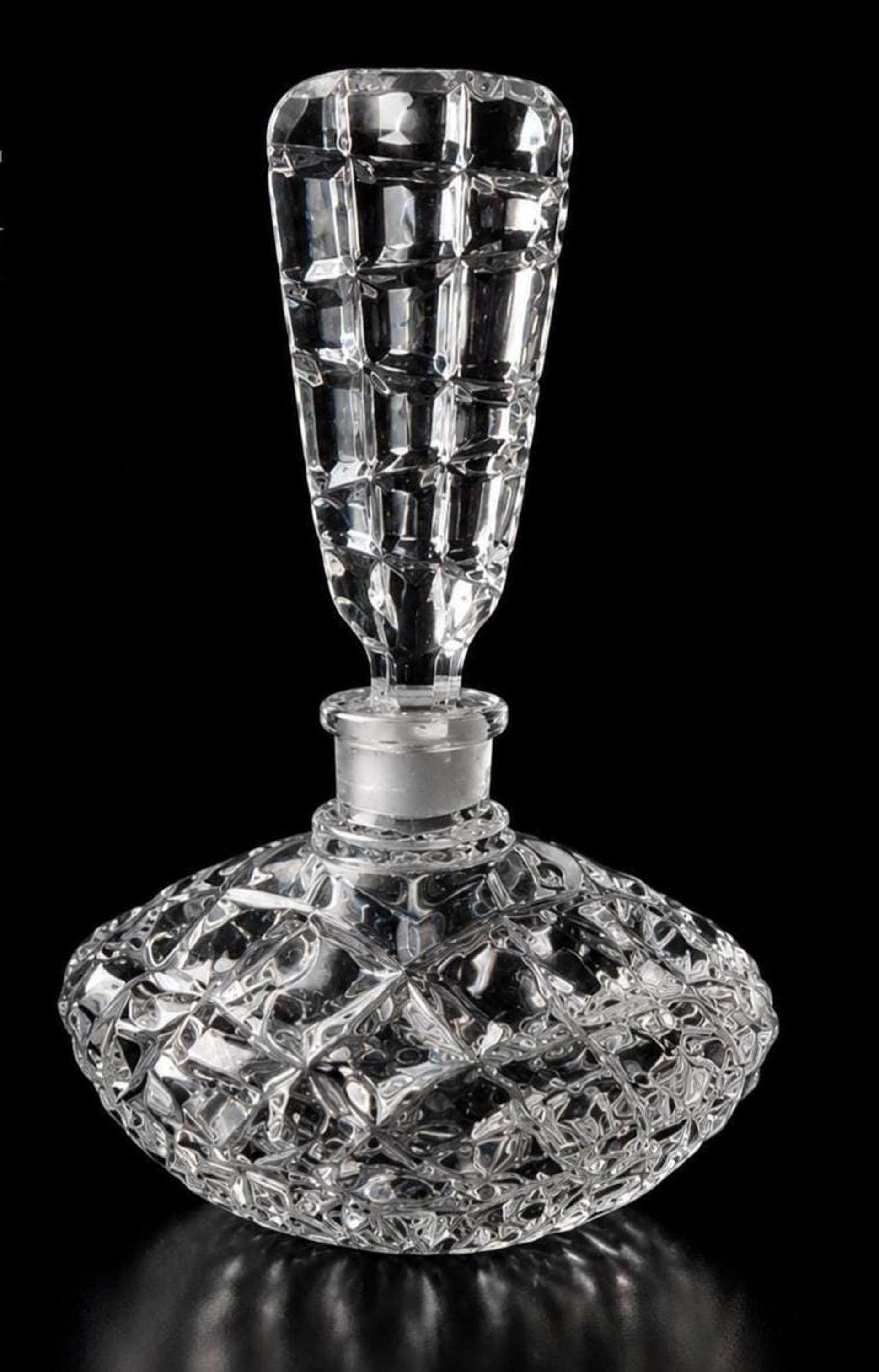 Vintage Perfume Bottle, Elegant Cut Glass with Geometric Stopper, view 4