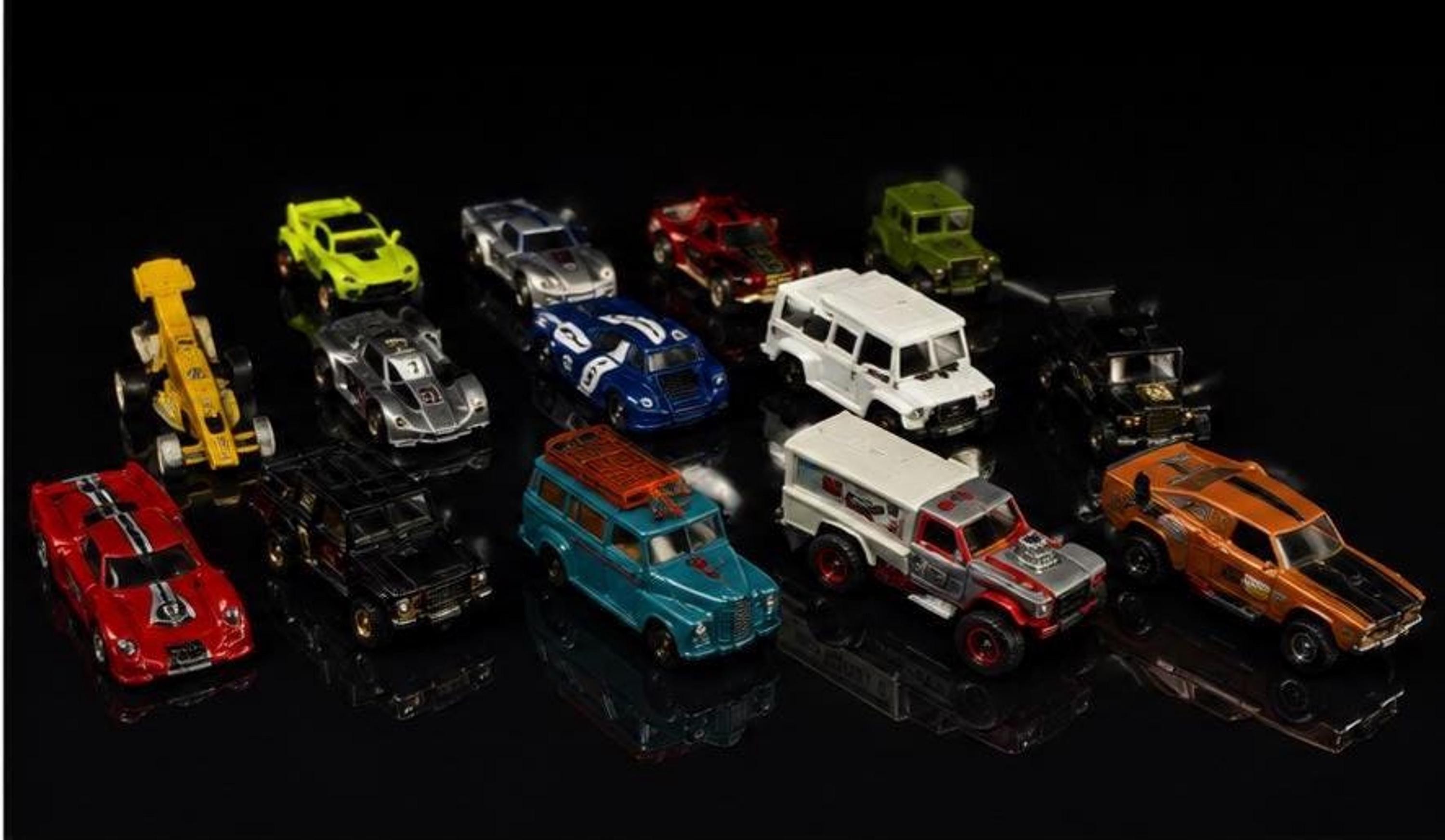 Vintage Diecast Car Lot, Mixed Toy Vehicles Collection with Hot Wheels & Matchbox, view 2