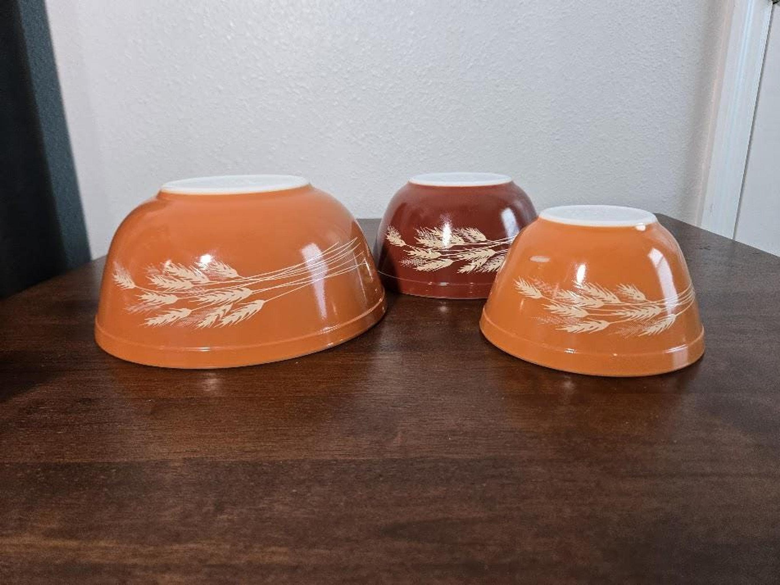 Vintage Pyrex Autumn Harvest Nesting Bowl Set | Orange Brown Wheat Pattern, view 6