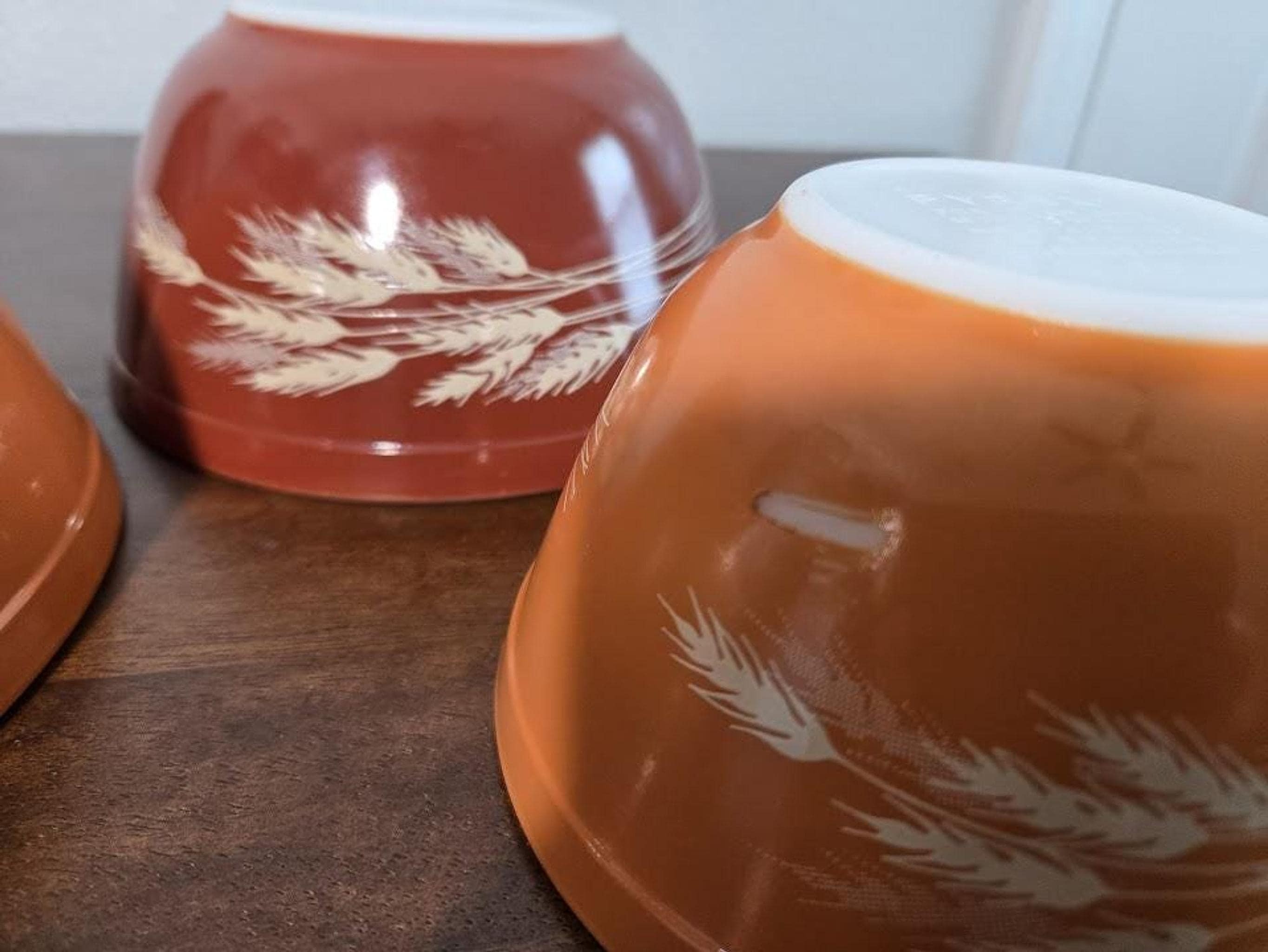 Vintage Pyrex Autumn Harvest Nesting Bowl Set | Orange Brown Wheat Pattern, view 7