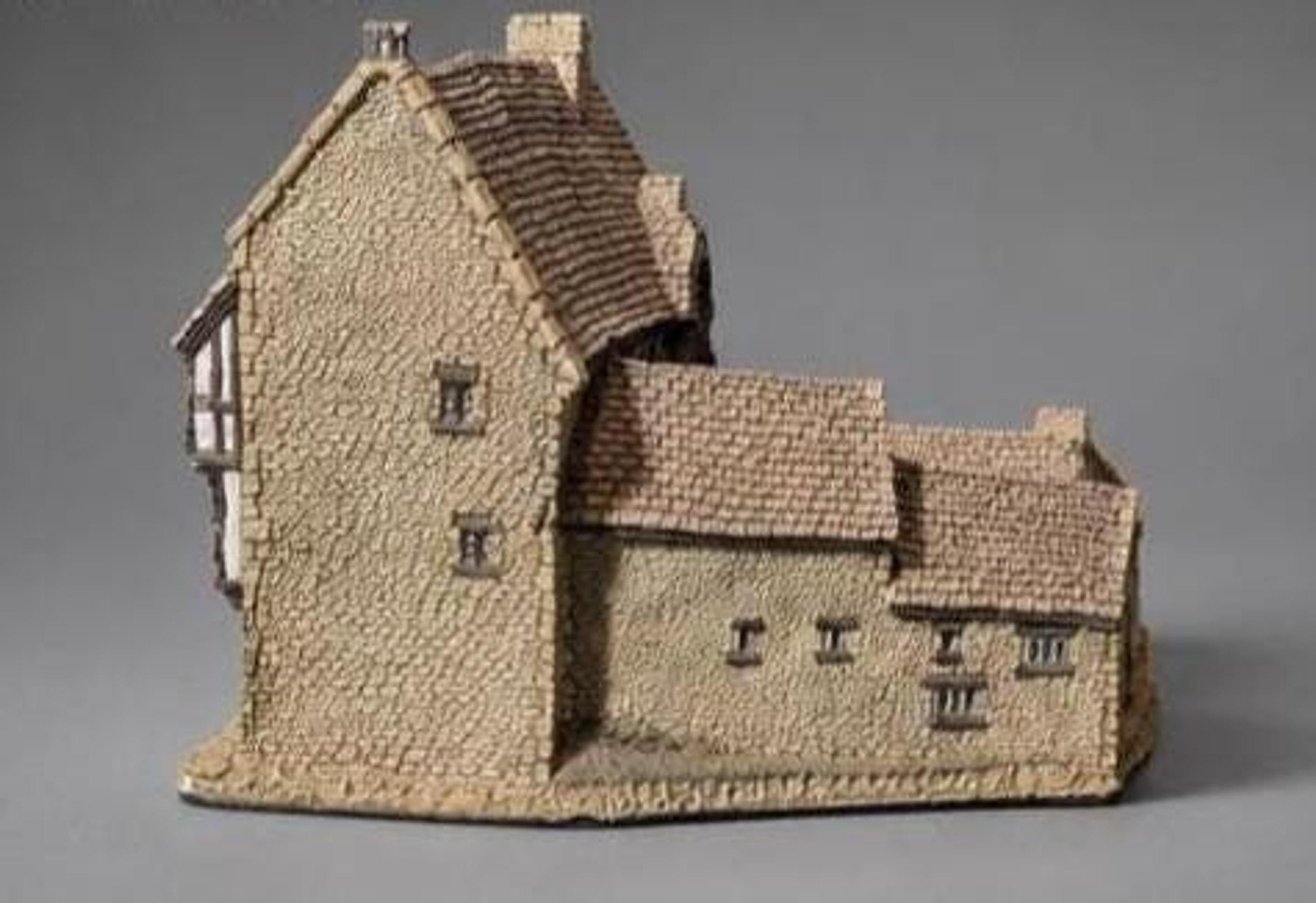The George Inn Miniature Building, 1987 John Hine Collectible, view 4