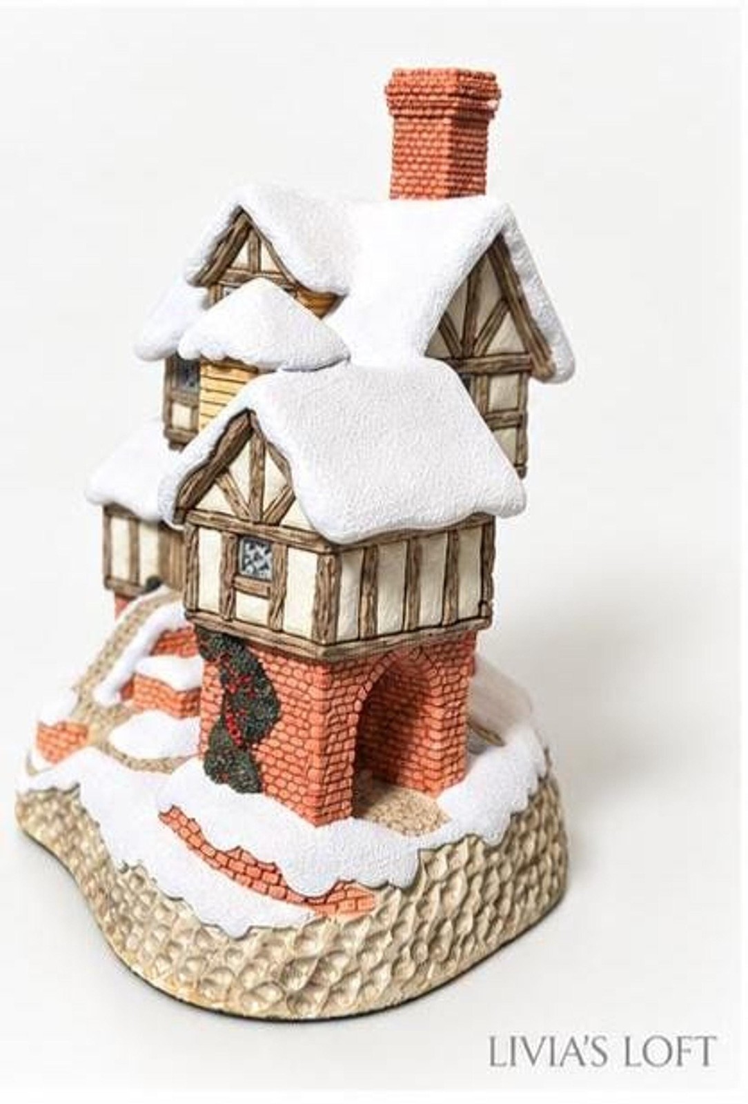 Freds Home Cottage, 1991 David Winter Dickens Collectible Figurine, view 4