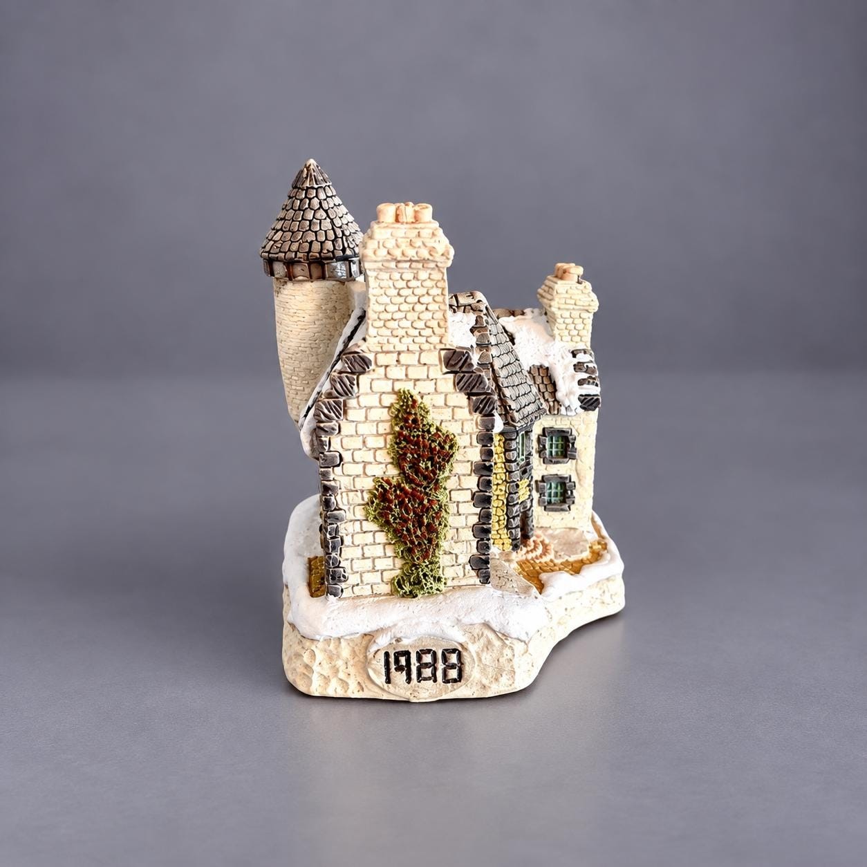 Vintage David Winter Christmas in Scotland & Hogmanay 1988 Cottage Castle Ornament | Scottish Christmas Collectible, view 4