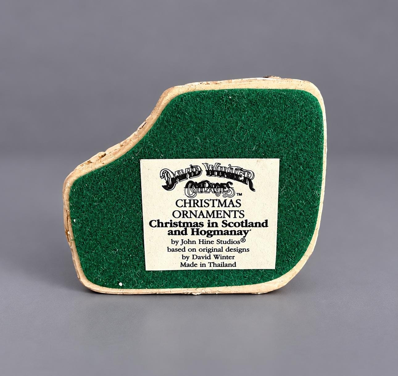 Vintage David Winter Christmas in Scotland & Hogmanay 1988 Cottage Castle Ornament | Scottish Christmas Collectible, view 6