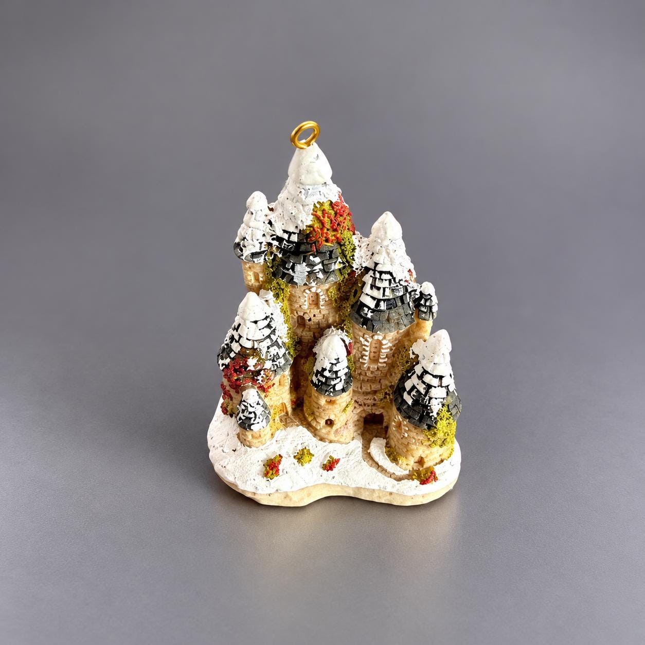 Vintage 1992 David Winter Cottages Fairytale Castle Christmas Ornament John Hine, view 2