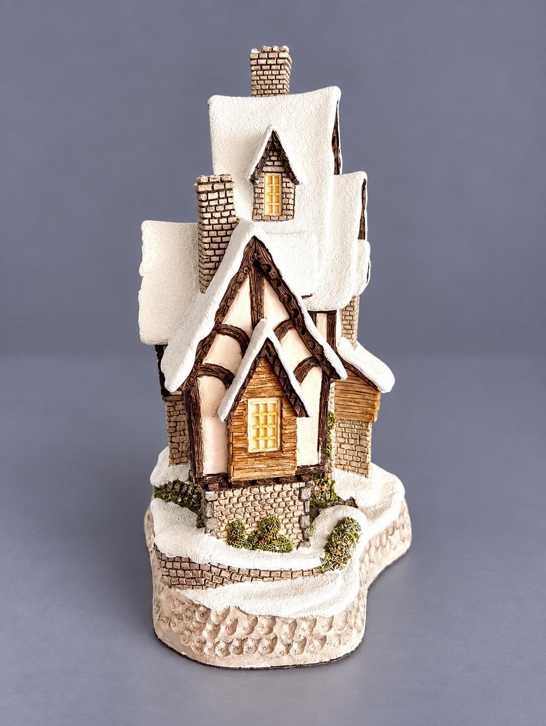 David Winter Fred’s Home 1991 Christmas Cottage | Special for Christmas | Dickens Scrooge Collectible | John Hine England, view 4