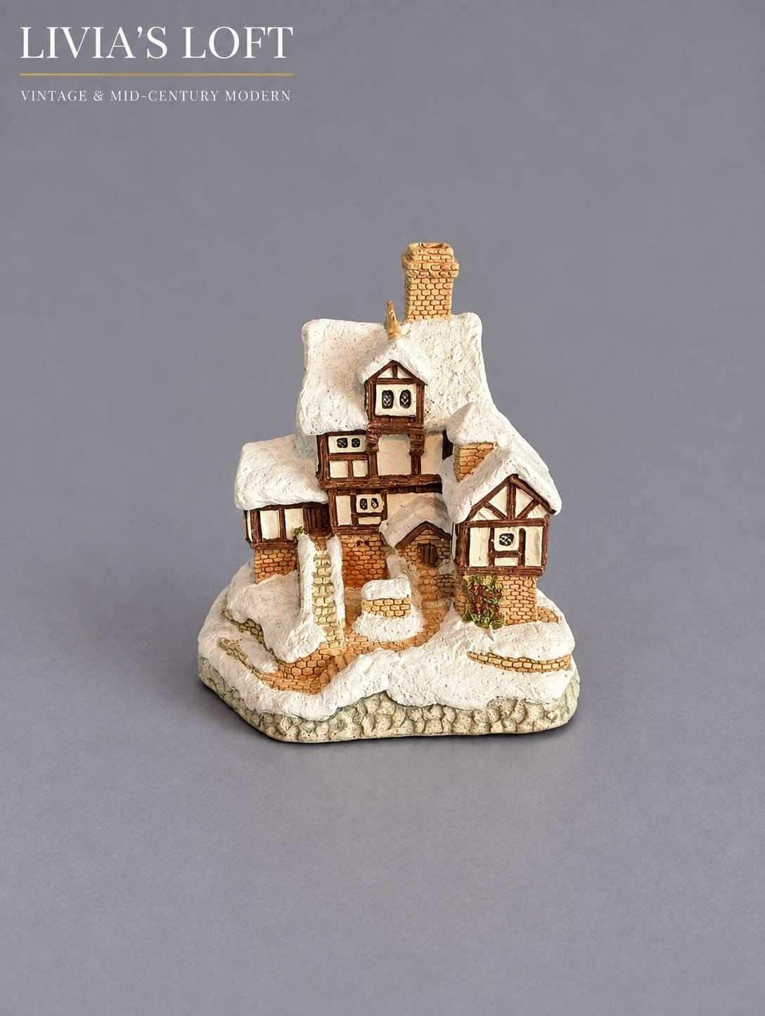 Vintage David Winter Ebenezer Scrooge’s Counting House Ornament | John Hine Studios Dickens Christmas Cottage, view 1