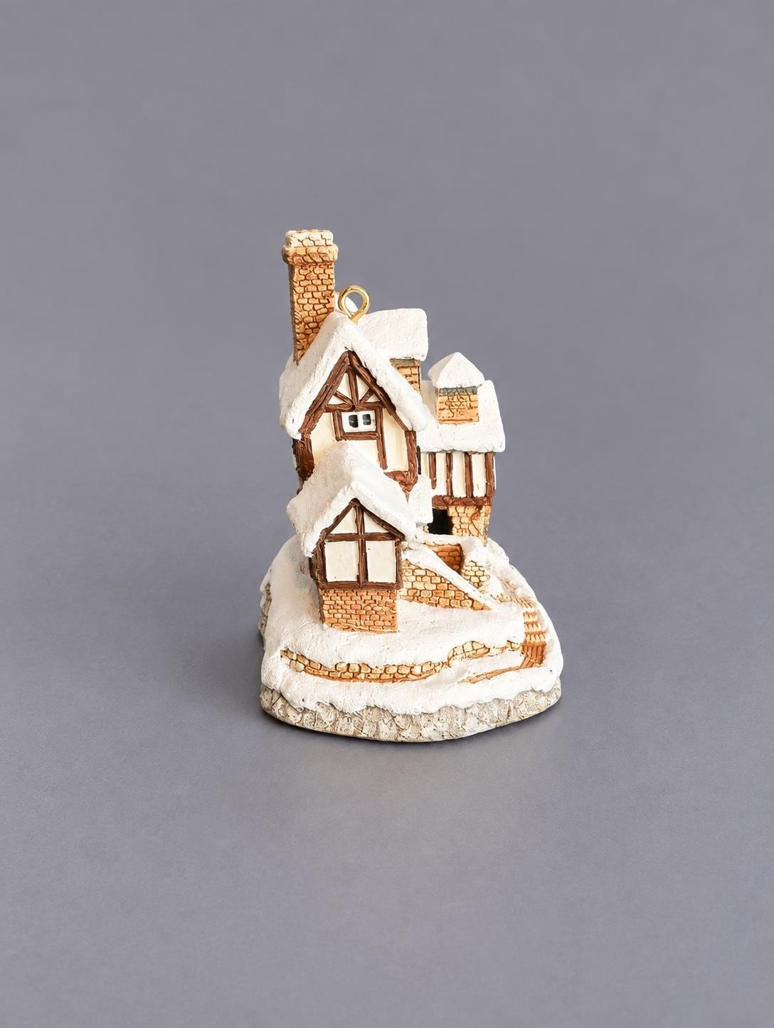 Vintage David Winter Ebenezer Scrooge’s Counting House Ornament | John Hine Studios Dickens Christmas Cottage, view 4