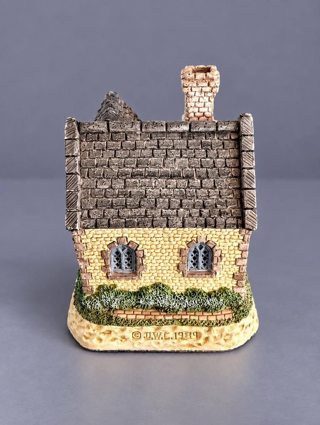 Vintage David Winter Guy Fawkes Cottage | November British Traditions | John Hine England Collectible, view 2