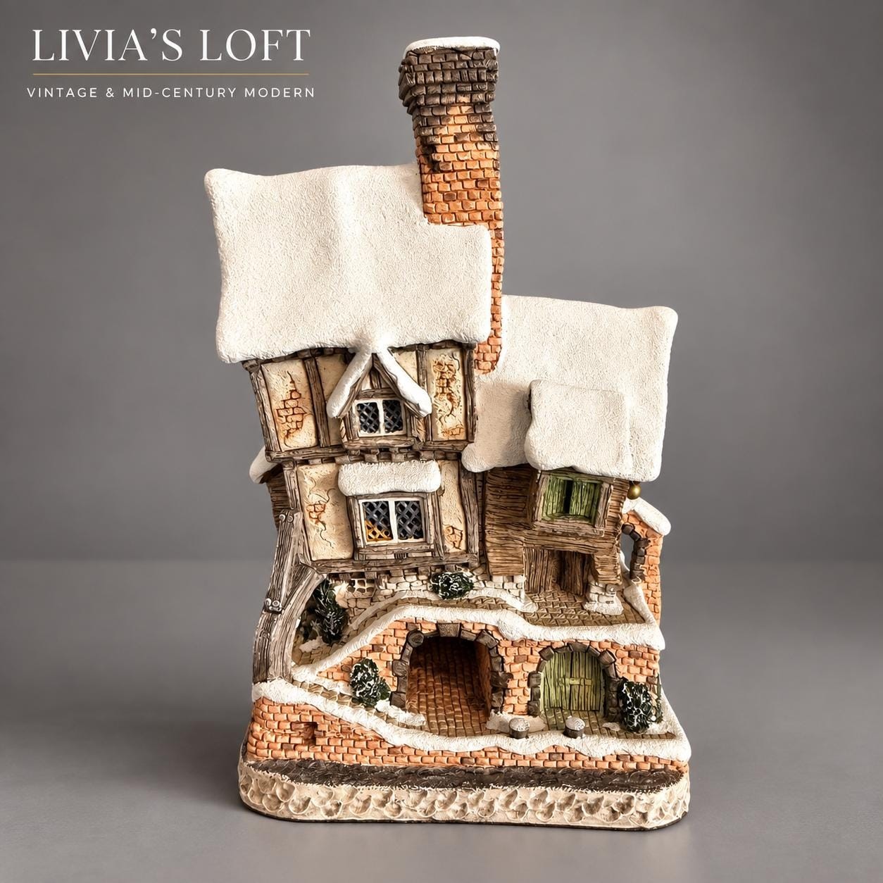 Vintage 1993 David Winter Old Joe’s Beetling Shop Cottage | Christmas Collection | John Hine Great Britain, view 1