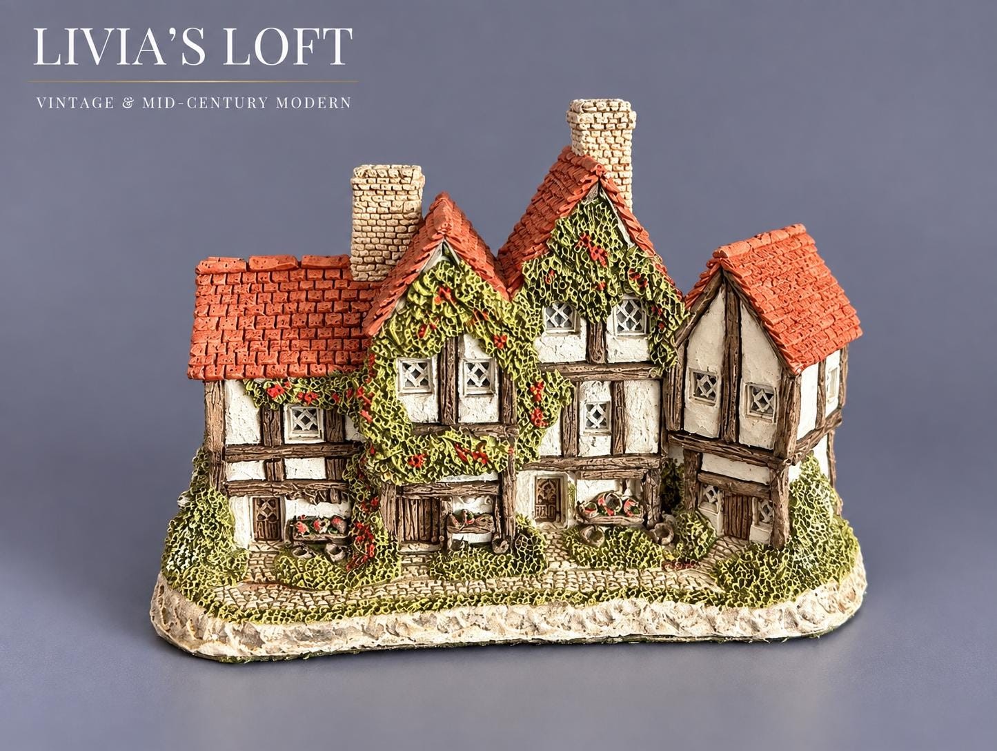 Vintage 1985 David Winter The Apothecary's Shop | Heart of England John Hine English Cottage, view 1