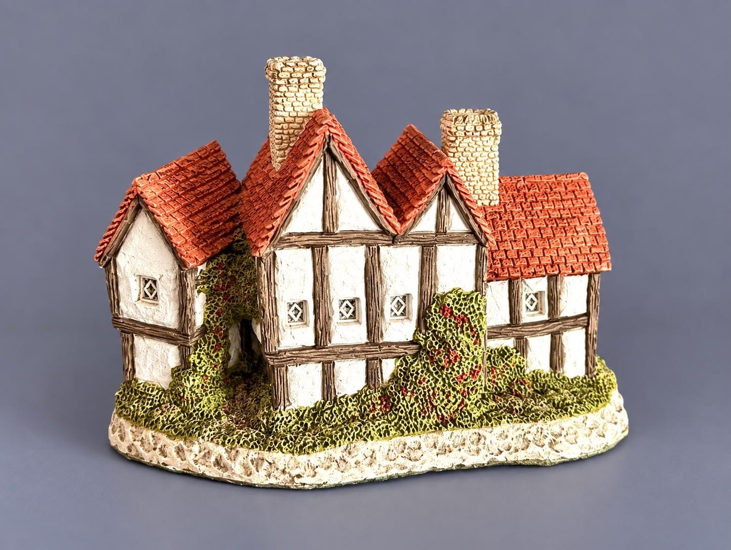 Vintage 1985 David Winter The Apothecary's Shop | Heart of England John Hine English Cottage, view 2