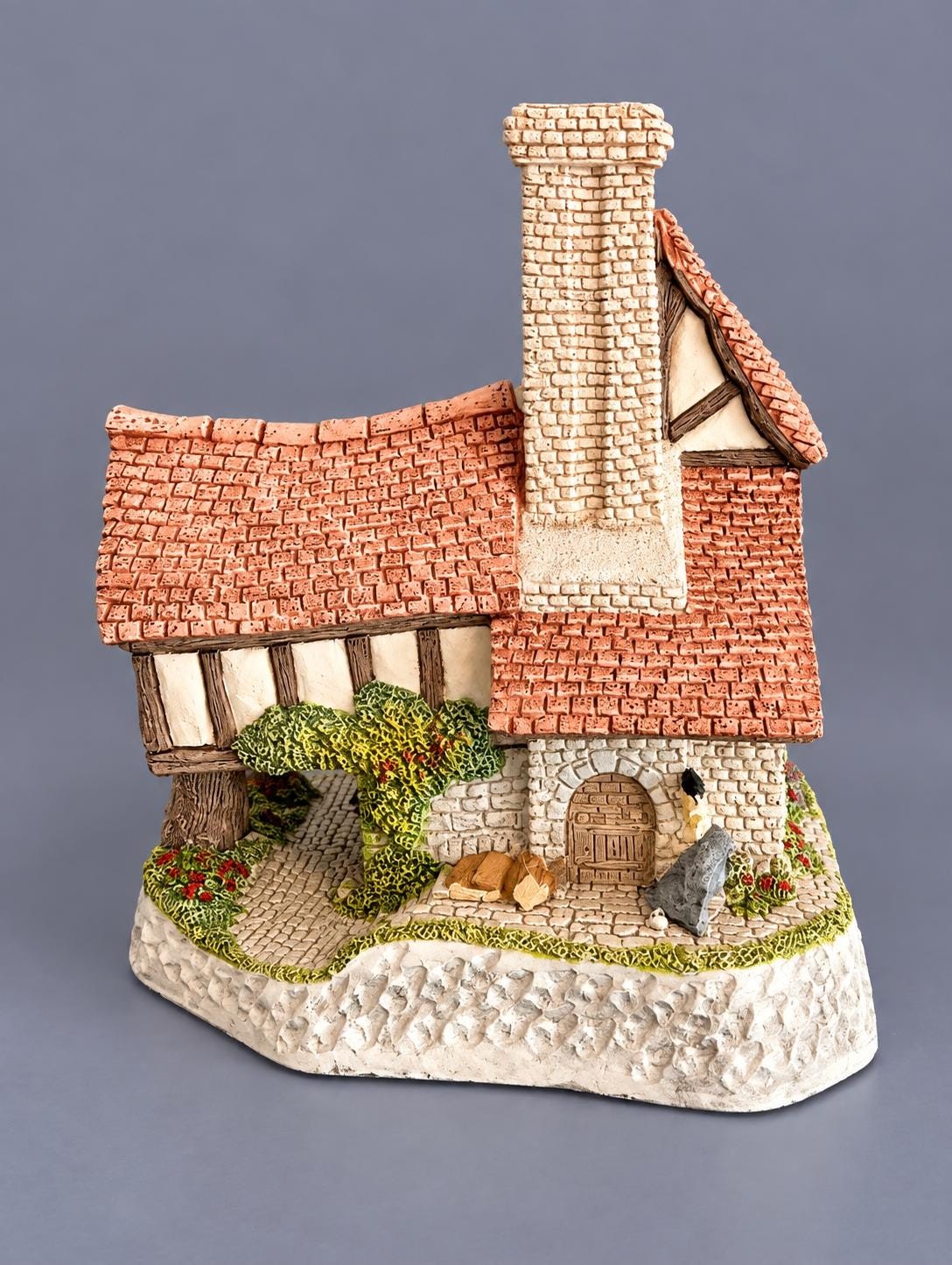 David Winter Tomfool's Cottage 1991 | Collectors Guild Piece No. 9 | John Hine England | Vintage English Cottage, view 2