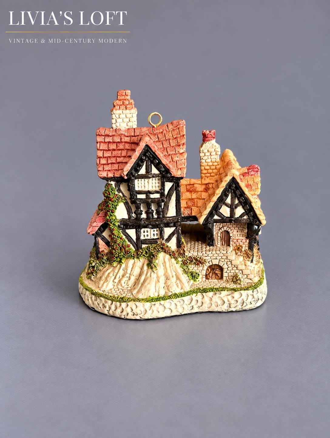 Vintage 1993 David Winter Will-O’-The-Wisp Cottage Ornament | John Hine Studios Tudor Christmas Miniature