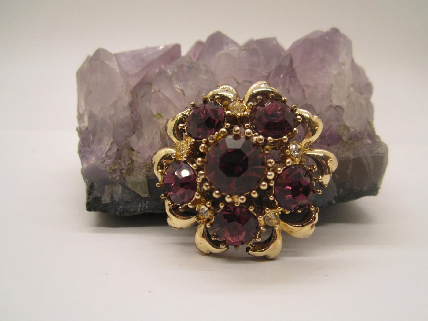 Vintage Amethyst Purple Crystal Brooch, 1950's Era.