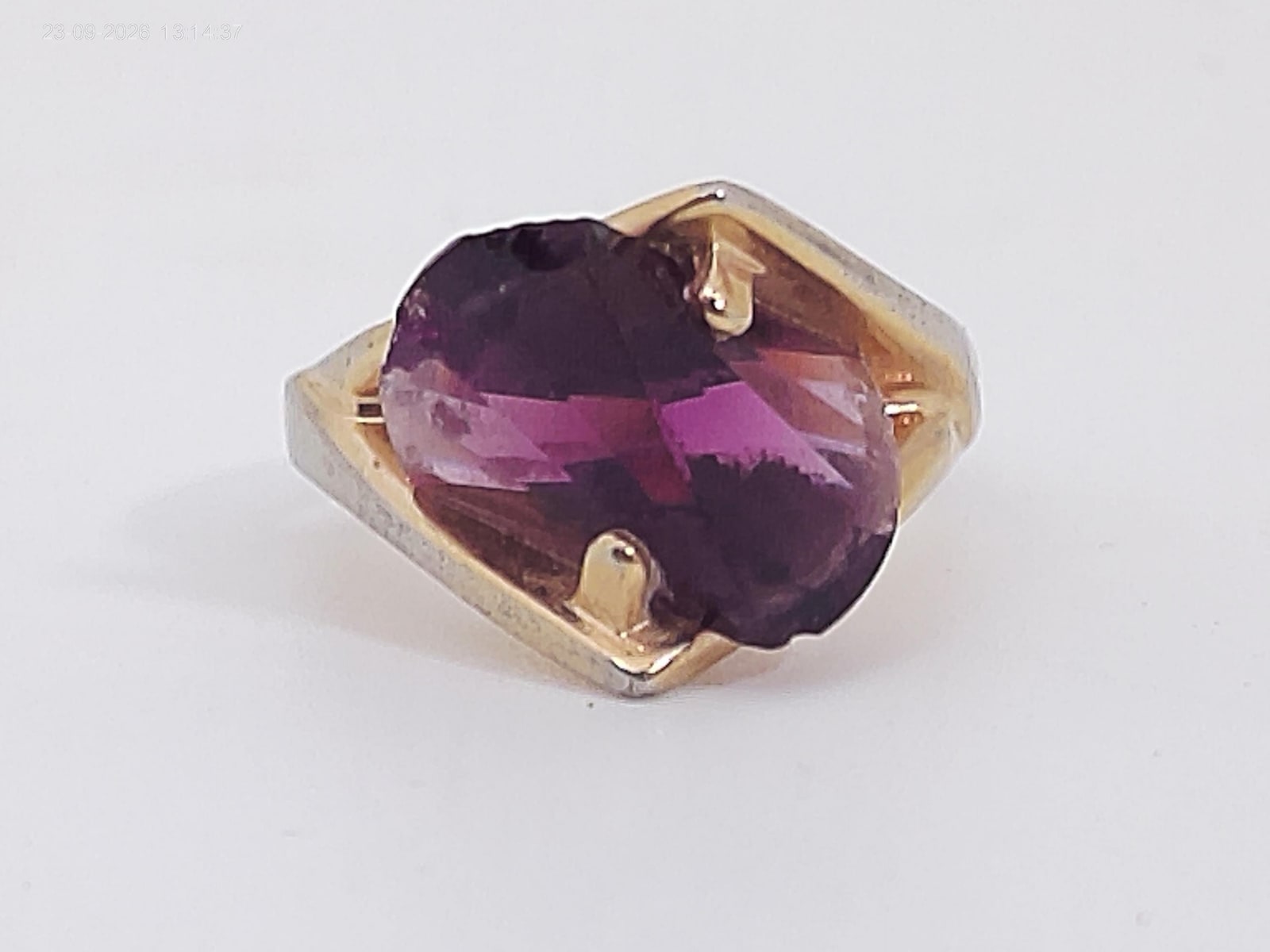 Vintage Cocktail Ring, 18K HGE, Purple Amethyst, Modernistic Style.