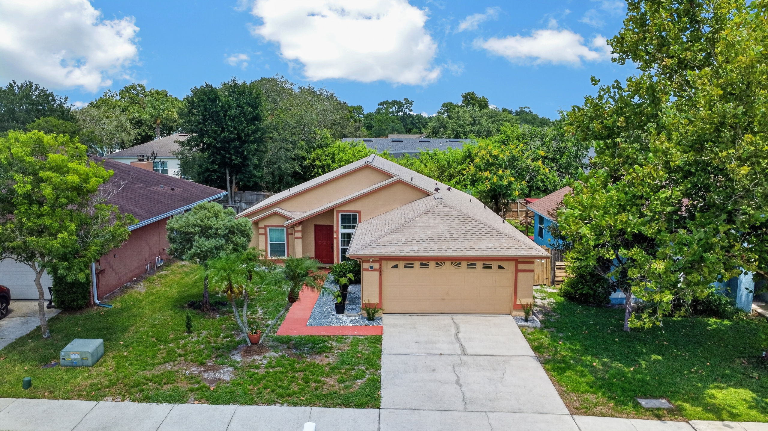 Aerial exterior view of 1053 Sugarberry Trail in Oviedo