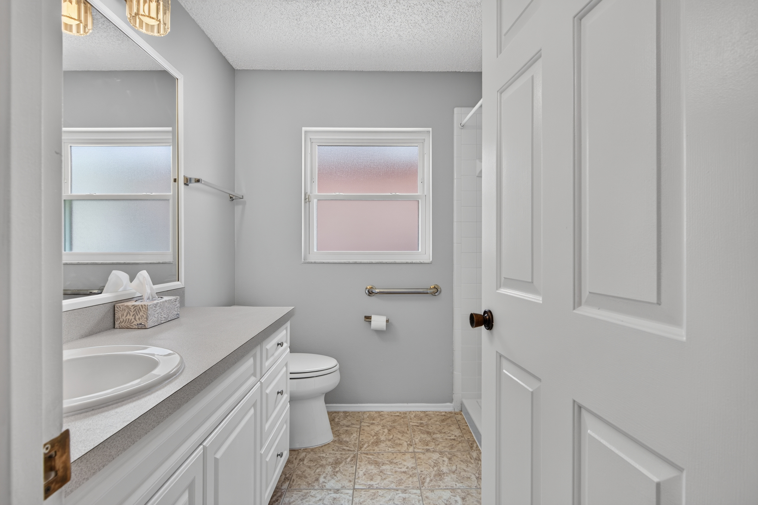 Primary bathroom at 1053 Sugarberry Trail