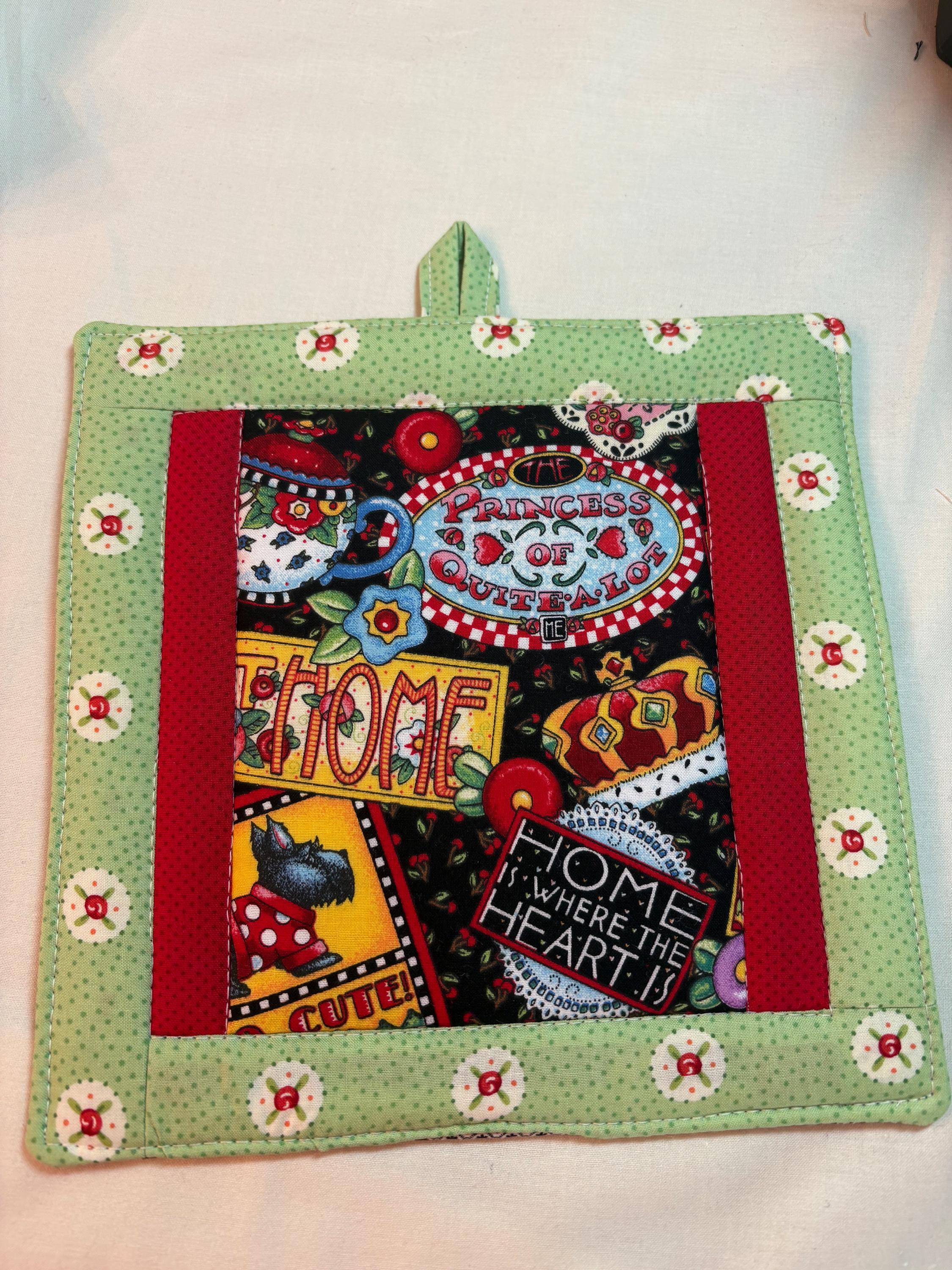 Single Mary Engelbreit potholder, 8” homemade quilted view 3