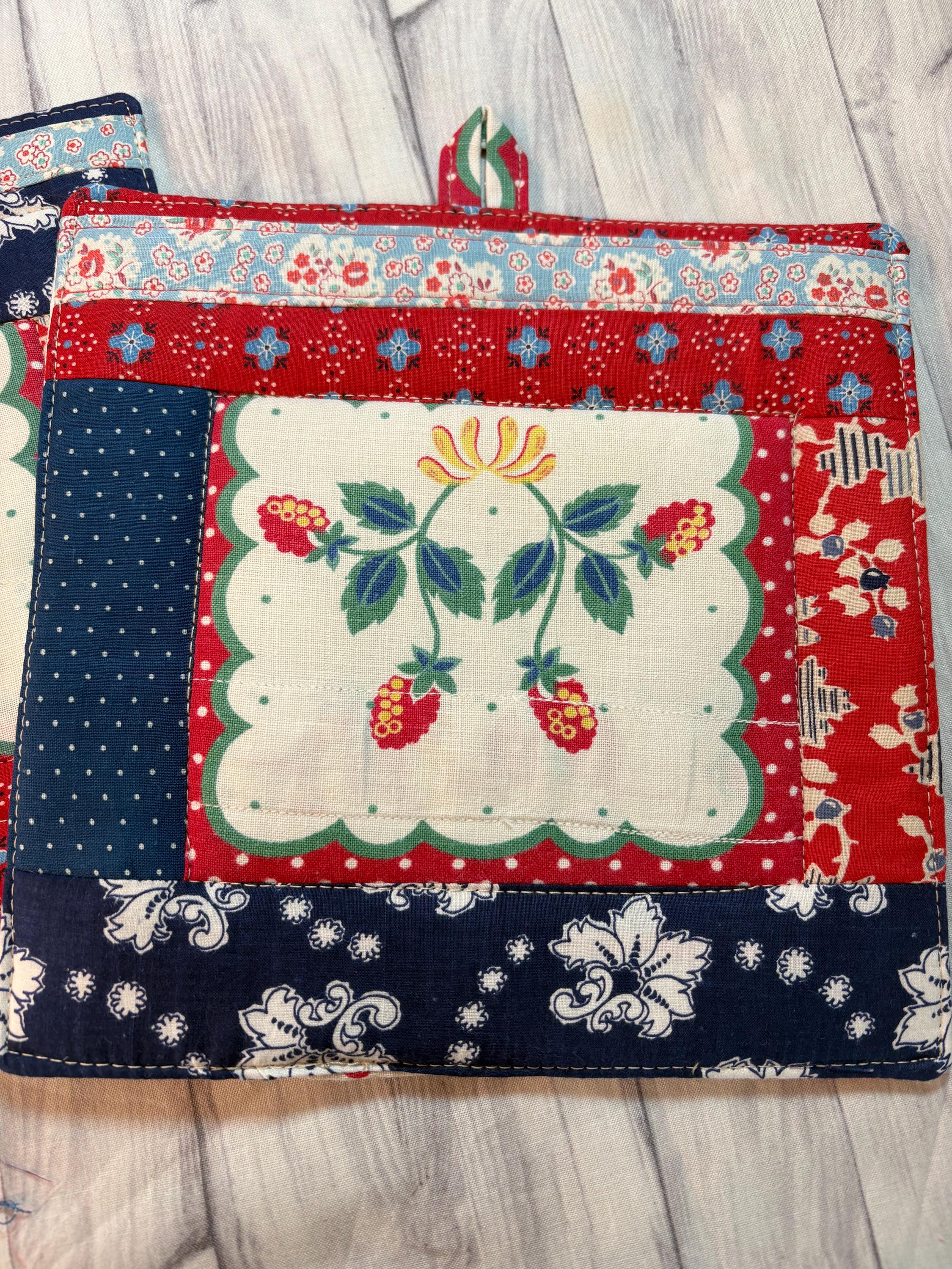 Pair (2) of Vintage upcycled fabric potholders, 8.25” homemade quilted view 4