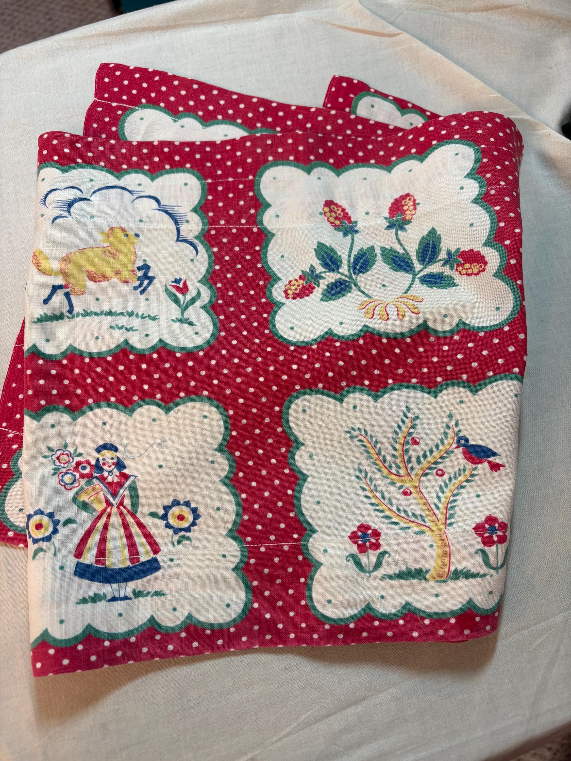 Pair (2) of Vintage upcycled fabric potholders, 8.25” homemade quilted view 6