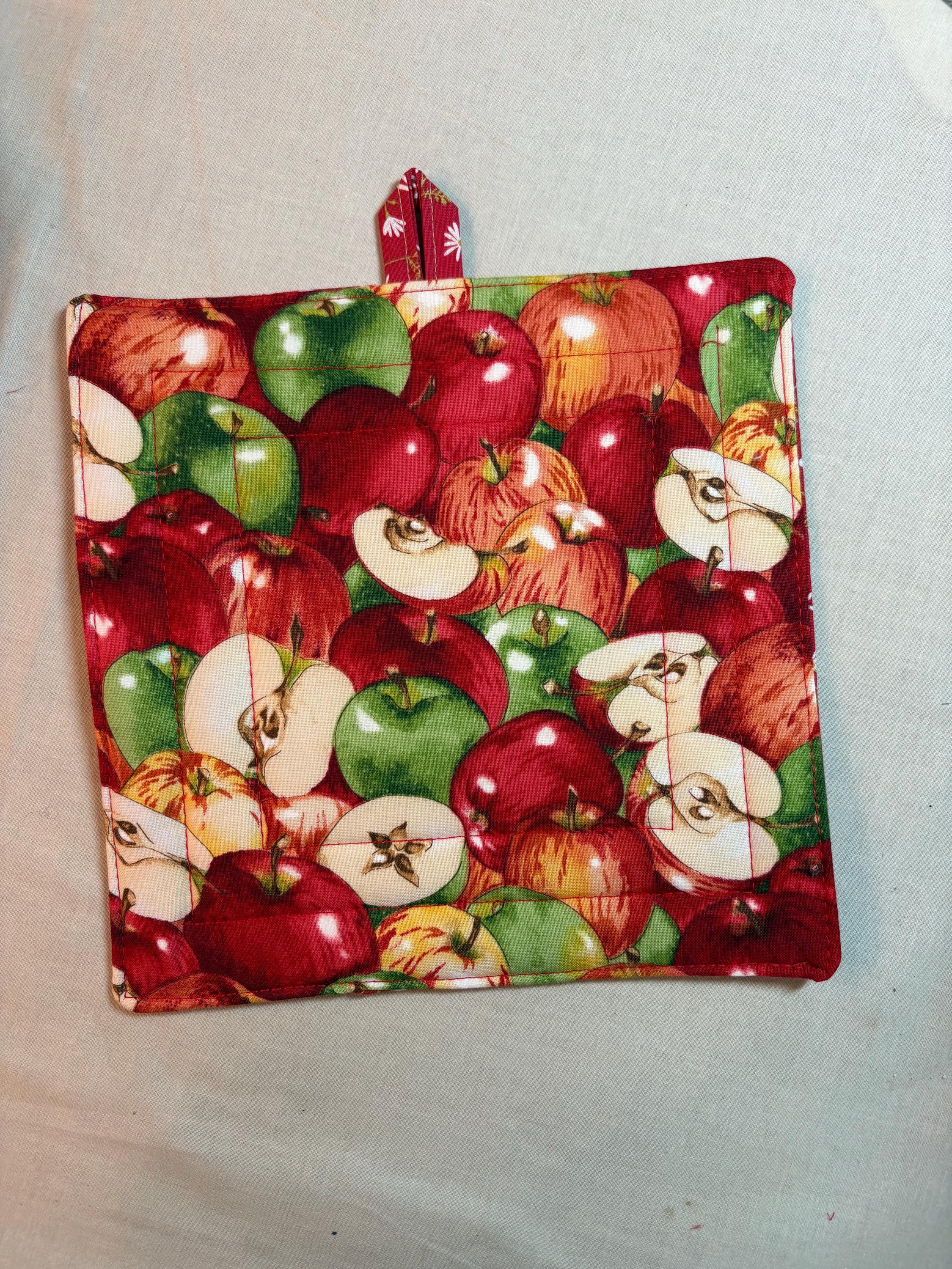 Single Apple potholder, 8” homemade quilted
