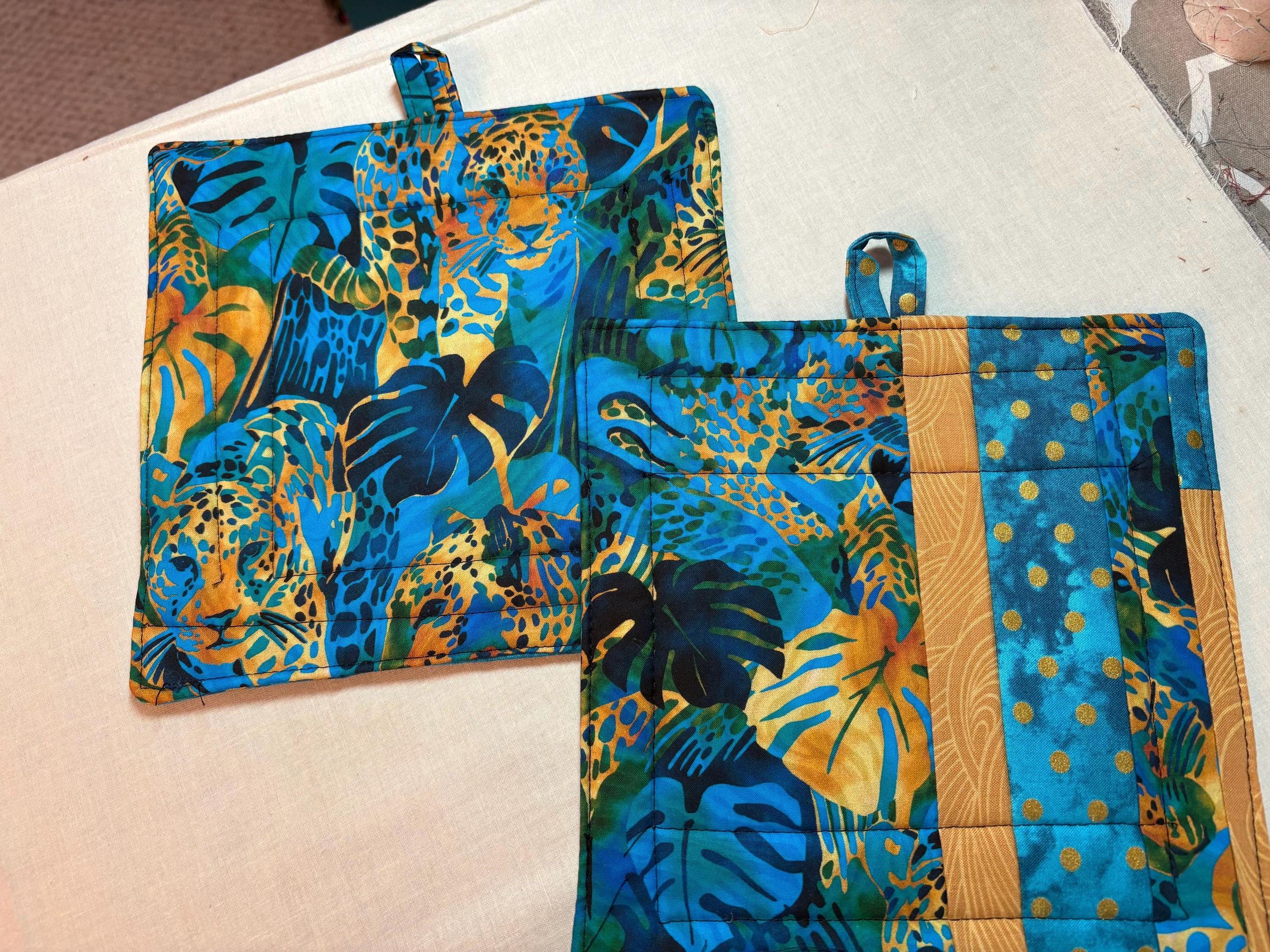 Pair of jungle potholders, 8.25” homemade quilted view 5