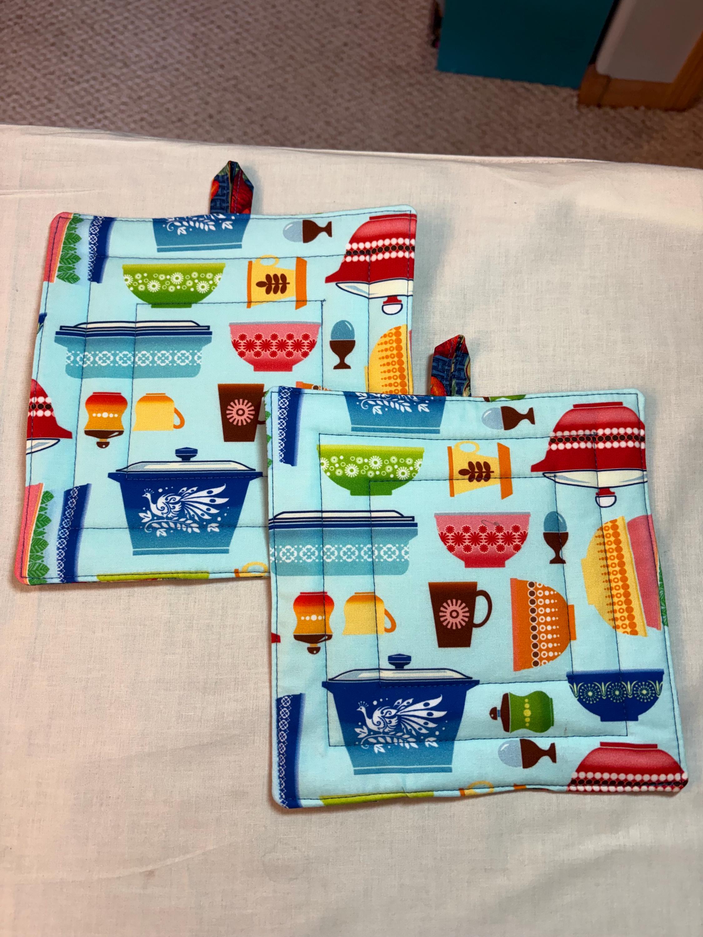 Kitchen Foodie Chef homemade gift Pair of Retro Pyrex kitchen veggie potholders, 8” quilted view 2