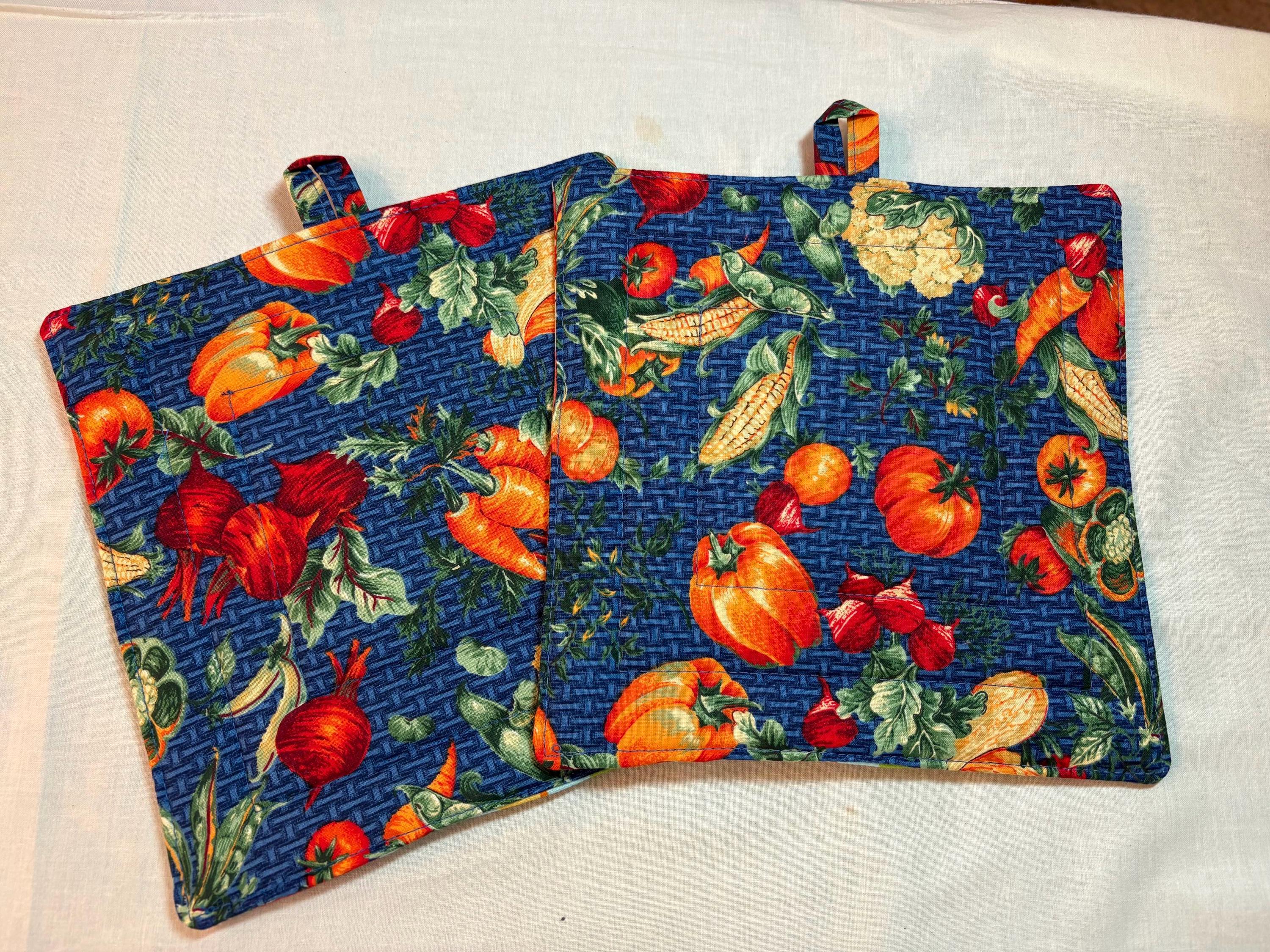Kitchen Foodie Chef homemade gift Pair of Retro Pyrex kitchen veggie potholders, 8” quilted view 3