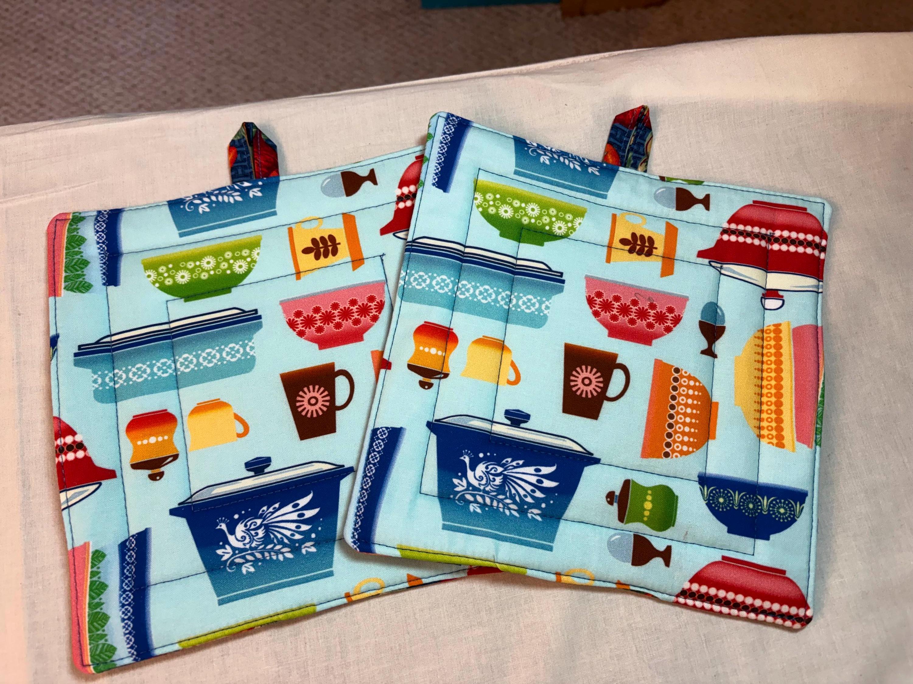 Kitchen Foodie Chef homemade gift Pair of Retro Pyrex kitchen veggie potholders, 8” quilted view 4