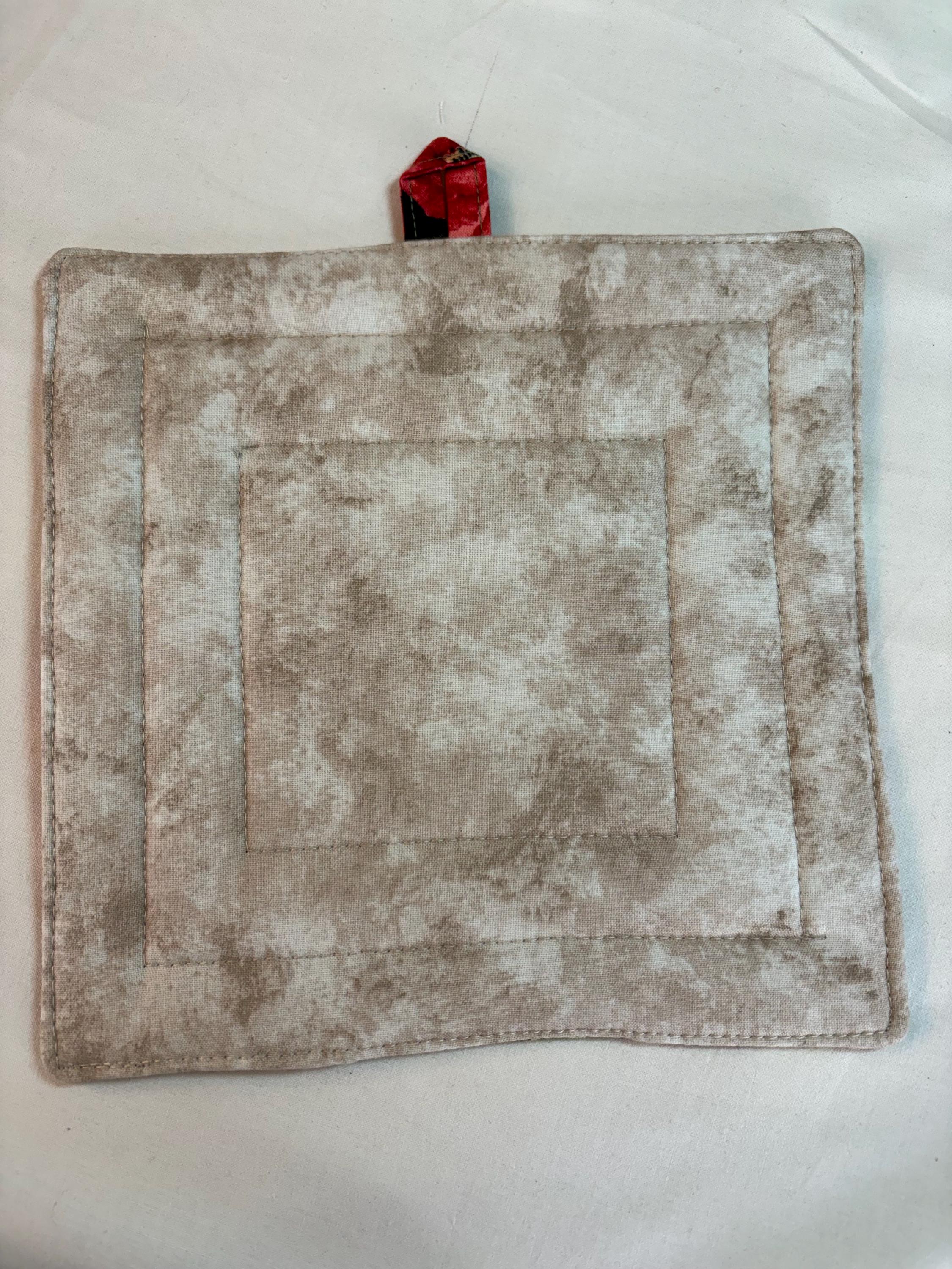 Single Poppy potholder 8” homemade quilted gift view 2