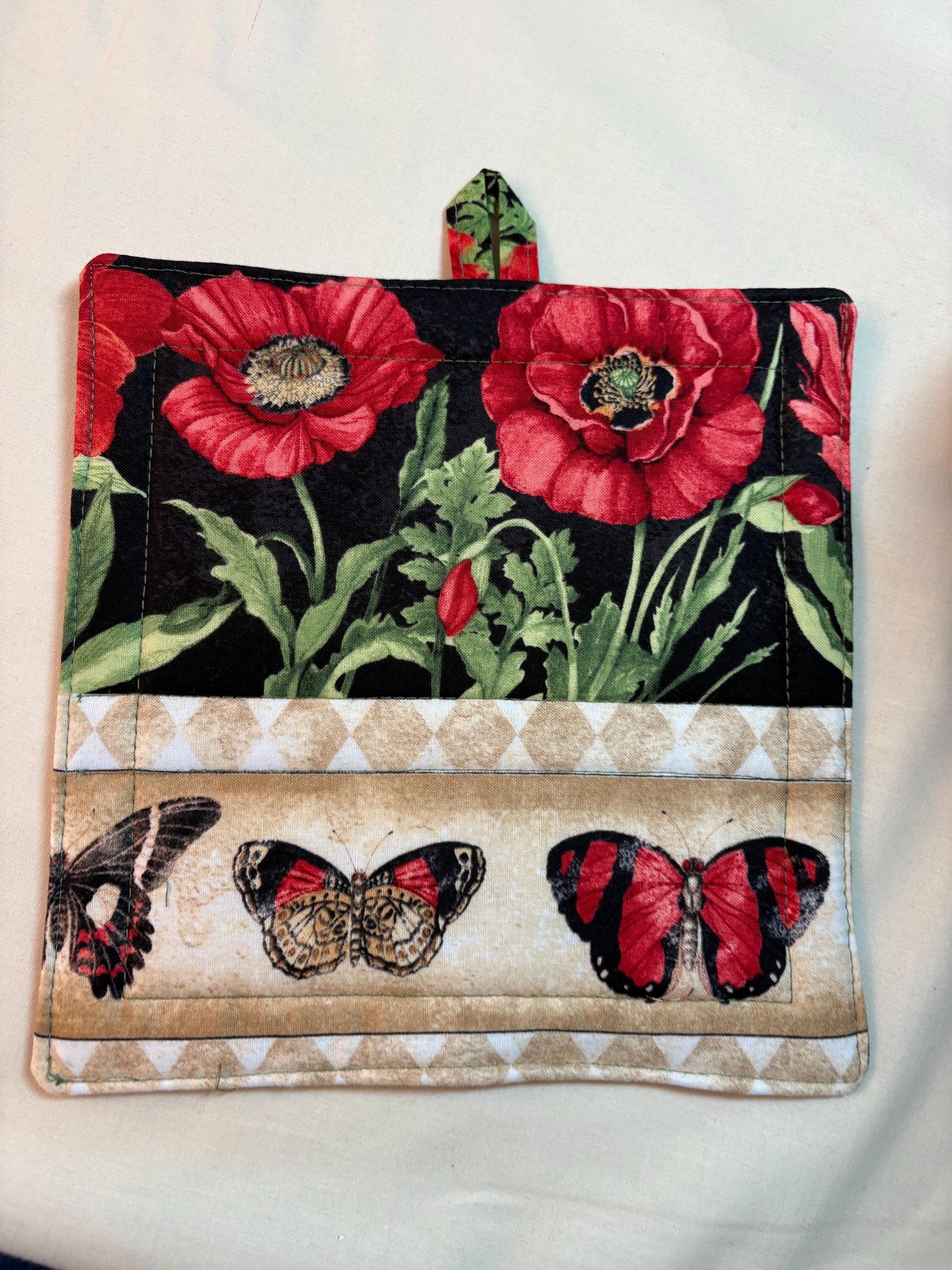 Single Poppy potholder 8” homemade quilted gift view 3